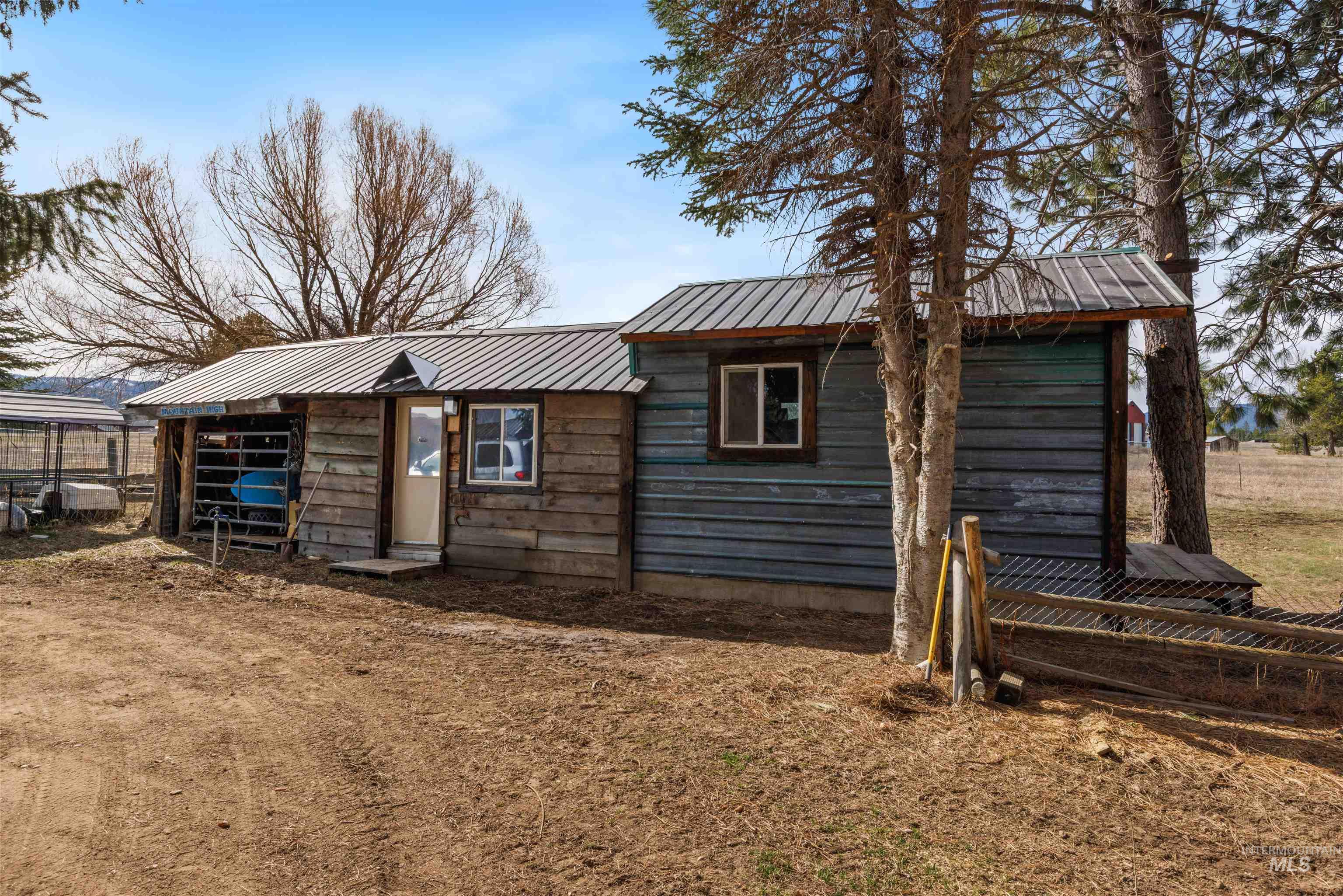 37 Pine Cone lane, Cascade, Idaho 83611, 4 Bedrooms, 3 Bathrooms, Residential For Sale, Price $549,900,MLS 98999057