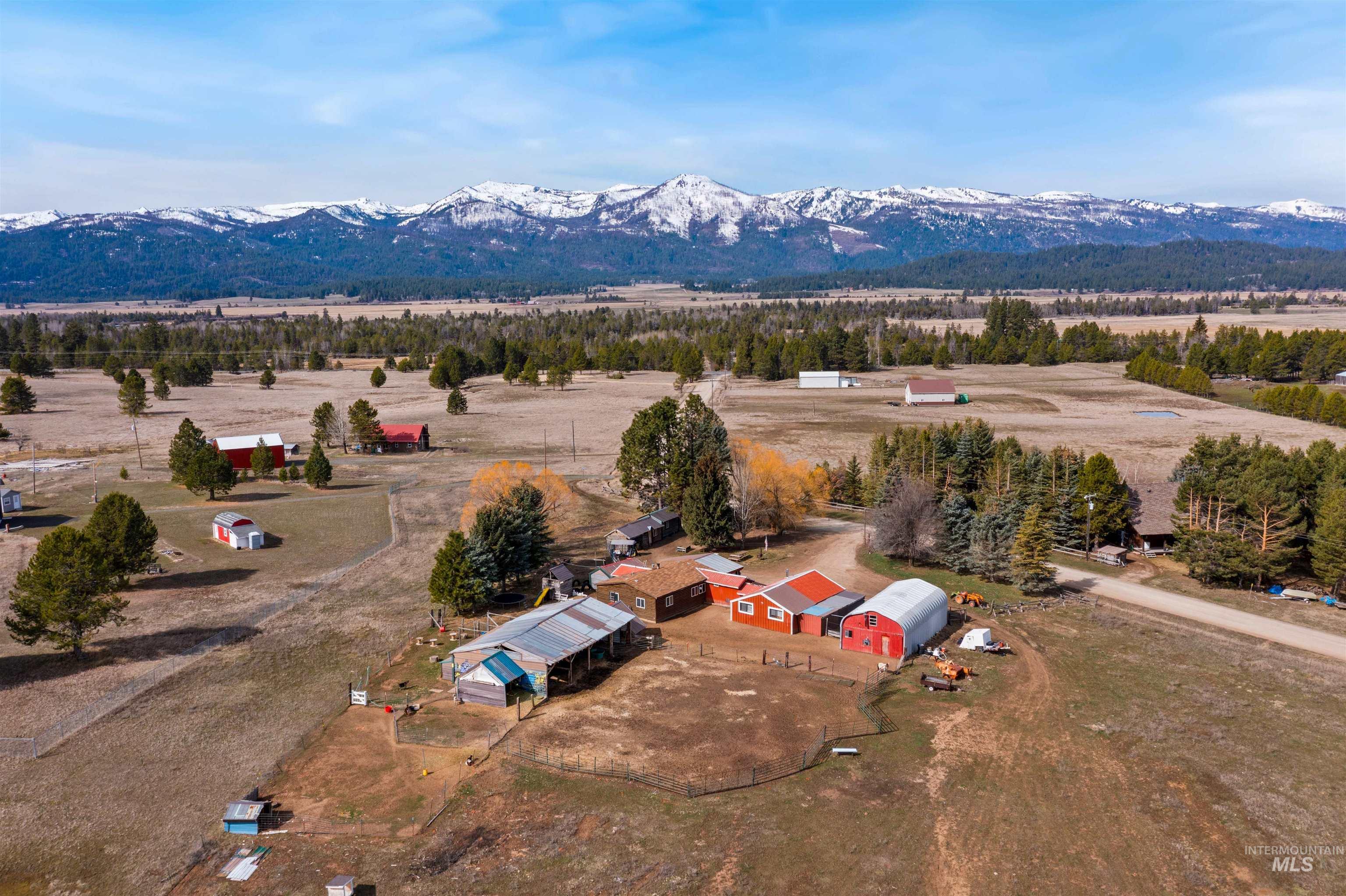 37 Pine Cone lane, Cascade, Idaho 83611, 4 Bedrooms, 3 Bathrooms, Residential For Sale, Price $549,900,MLS 98999057