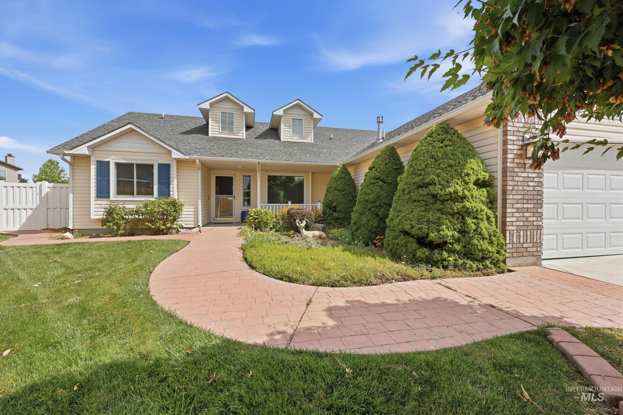 3452 W Patel Ct, Meridian, Idaho 83646, 3 Bedrooms, 2 Bathrooms, Residential For Sale, Price $564,500,MLS 98999059