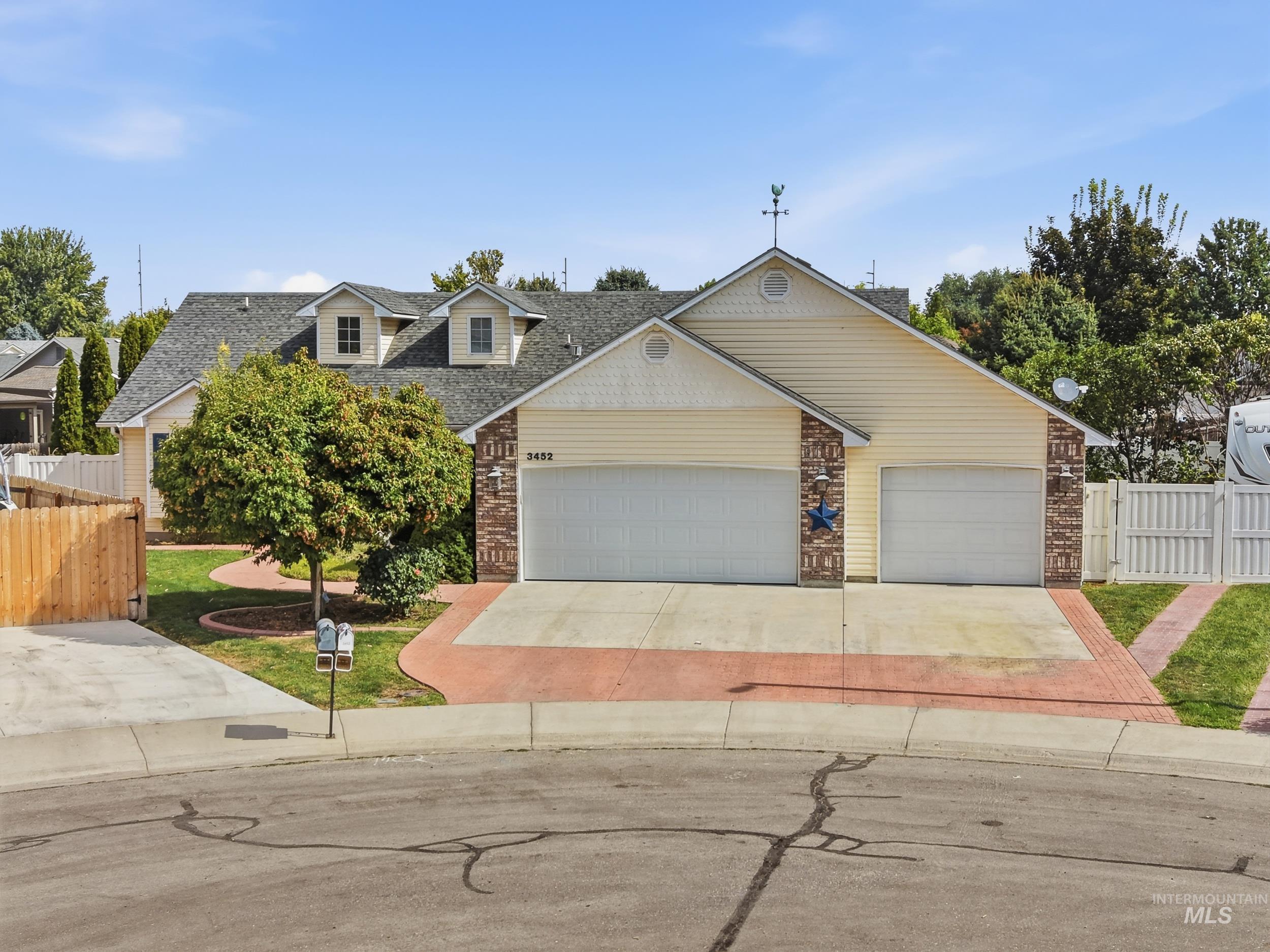 3452 W Patel Ct, Meridian, Idaho 83646, 3 Bedrooms, 2 Bathrooms, Residential For Sale, Price $564,500,MLS 98999059