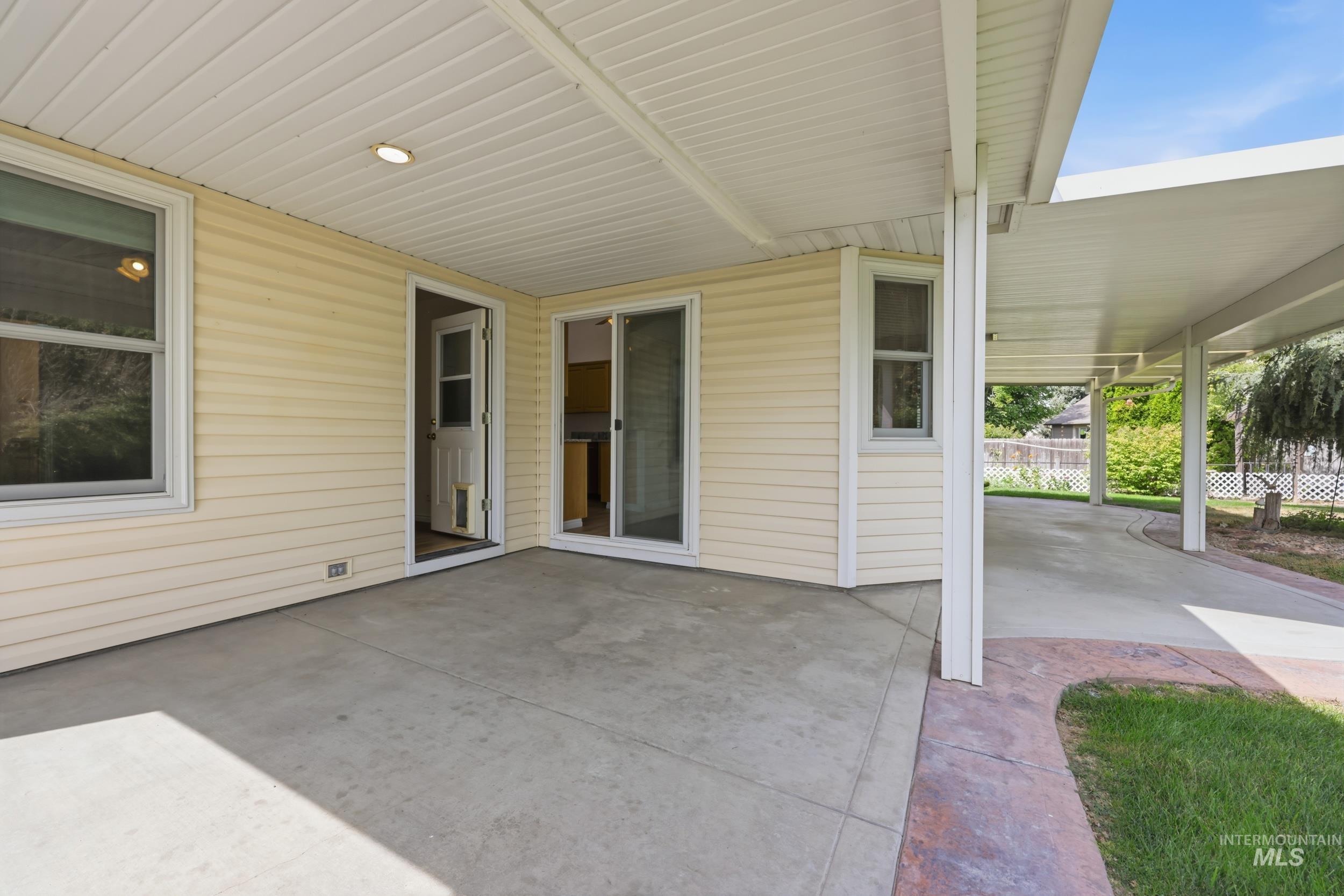 3452 W Patel Ct, Meridian, Idaho 83646, 3 Bedrooms, 2 Bathrooms, Residential For Sale, Price $564,500,MLS 98999059
