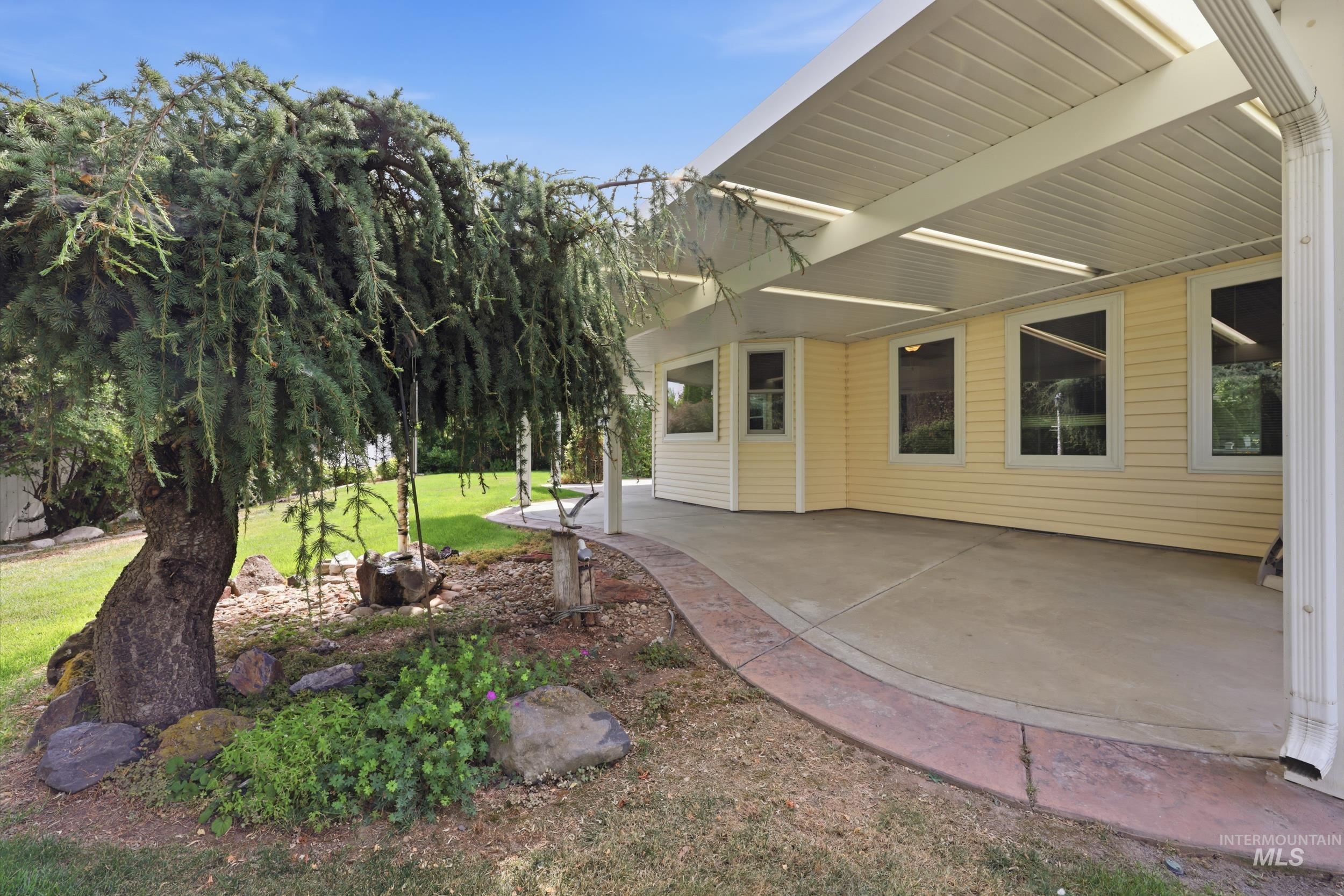 3452 W Patel Ct, Meridian, Idaho 83646, 3 Bedrooms, 2 Bathrooms, Residential For Sale, Price $564,500,MLS 98999059