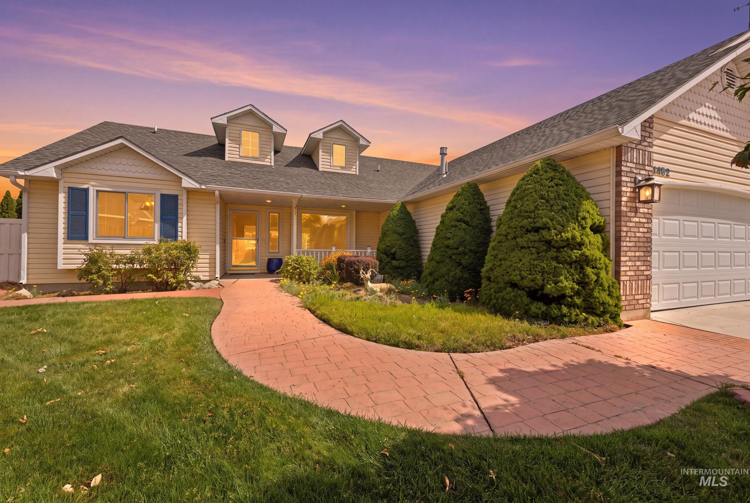 3452 W Patel Ct, Meridian, Idaho 83646, 3 Bedrooms, 2 Bathrooms, Residential For Sale, Price $564,500,MLS 98999059