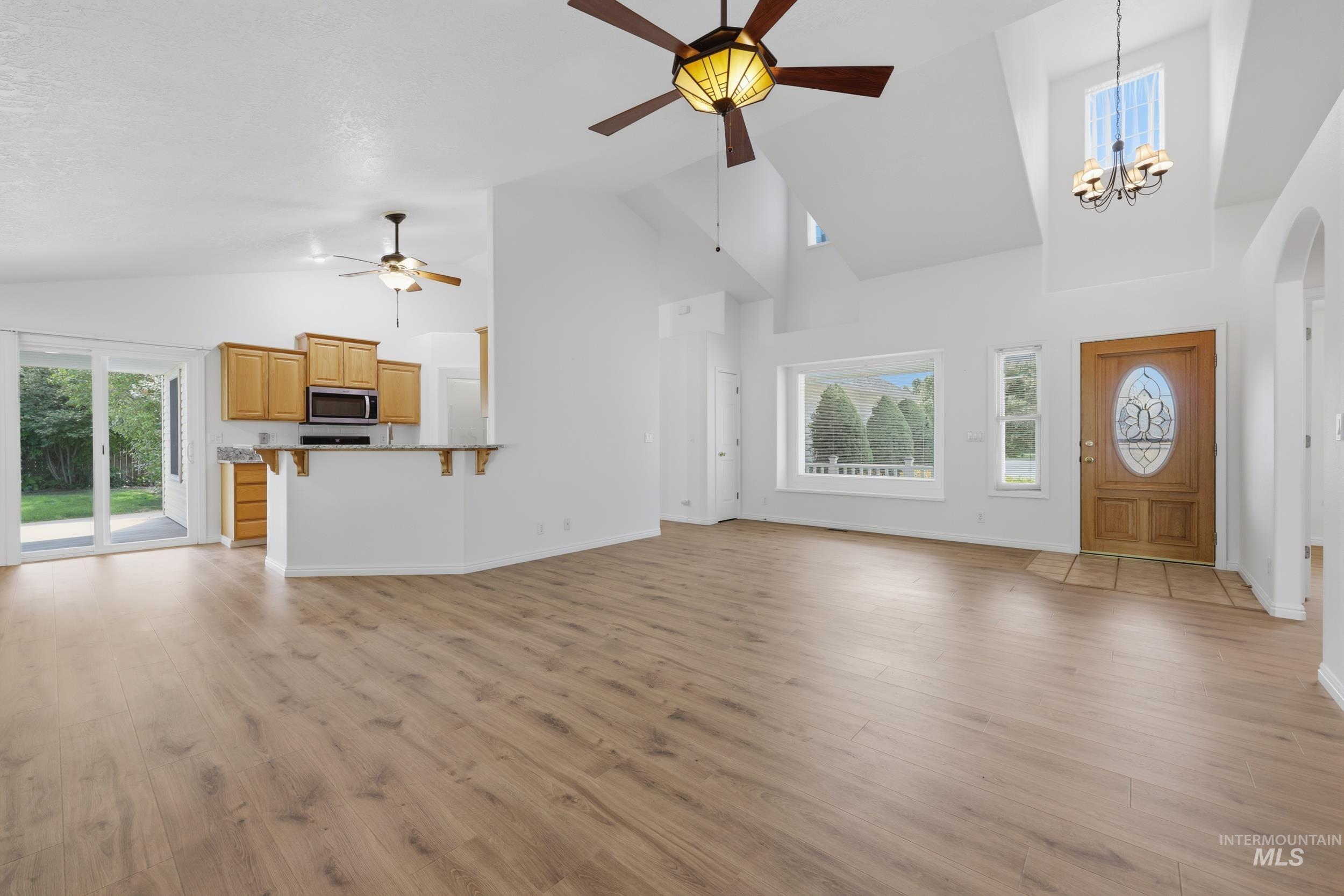 3452 W Patel Ct, Meridian, Idaho 83646, 3 Bedrooms, 2 Bathrooms, Residential For Sale, Price $564,500,MLS 98999059