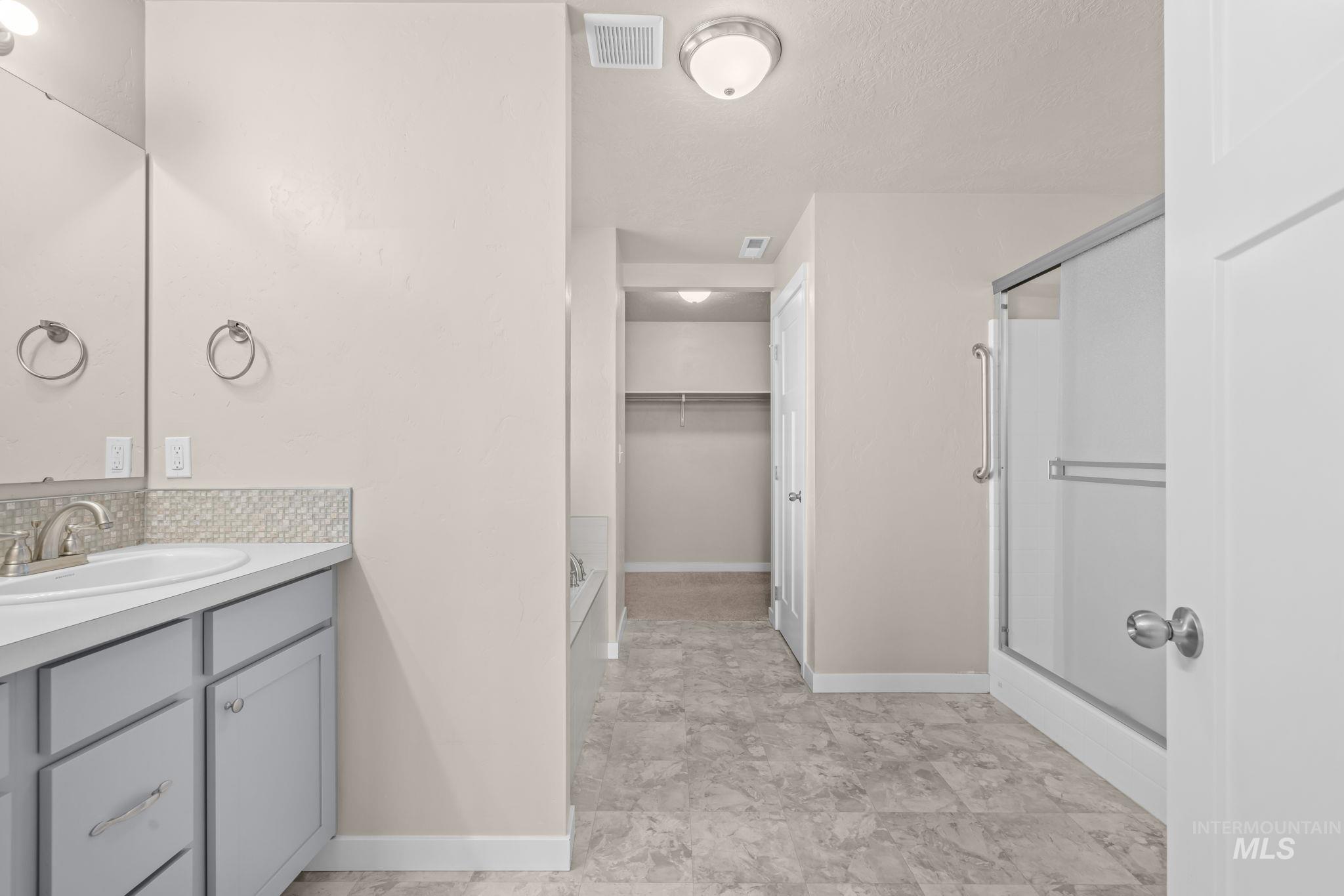 1723 W Lava Ave, Nampa, Idaho 83651, 3 Bedrooms, 2 Bathrooms, Residential For Sale, Price $409,990,MLS 98999064