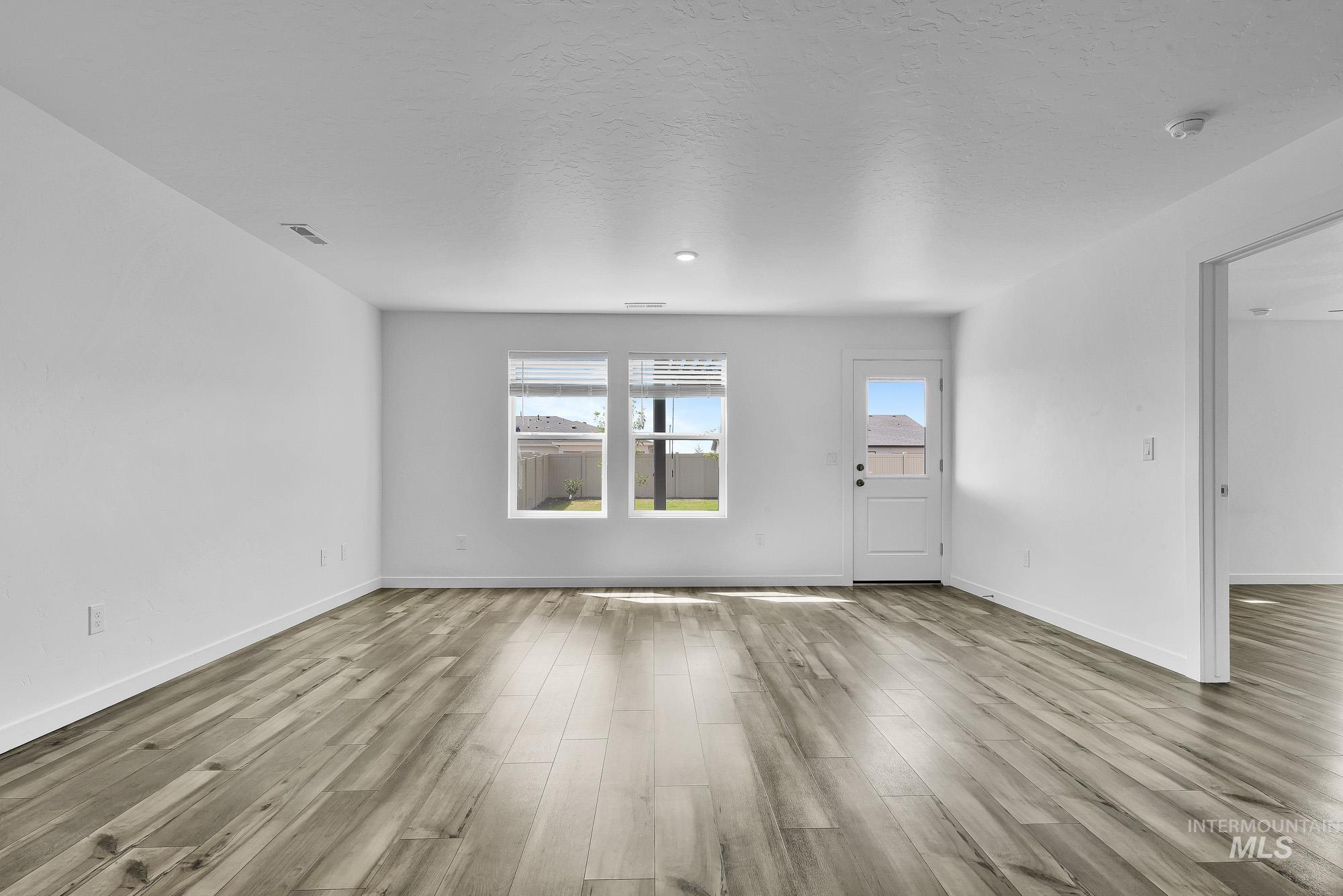 18473 N Feather Top Pl, Nampa, Idaho 83687, 4 Bedrooms, 2 Bathrooms, Residential For Sale, Price $419,900, 98999070