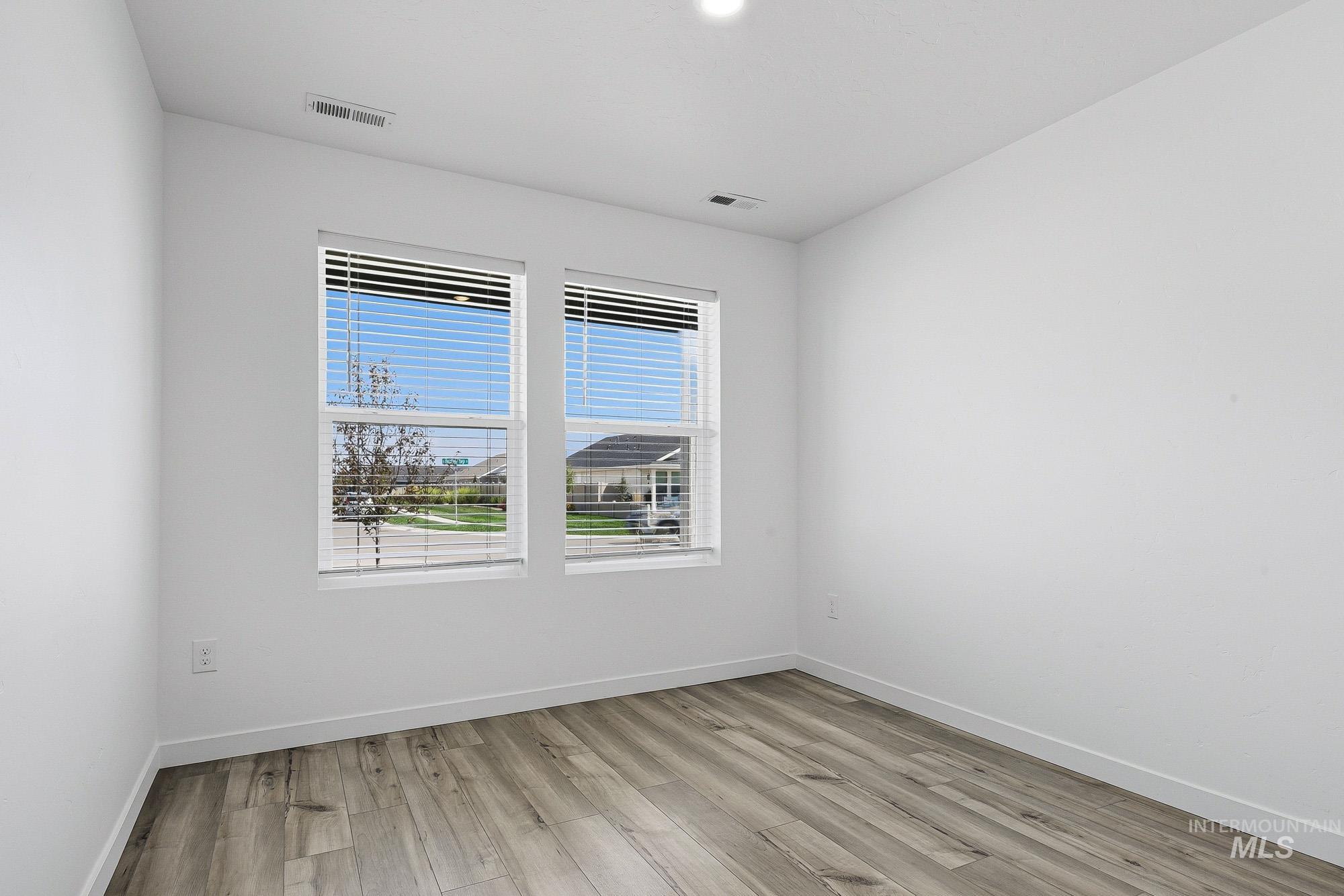 18473 N Feather Top Pl, Nampa, Idaho 83687, 4 Bedrooms, 2 Bathrooms, Residential For Sale, Price $419,900, 98999070