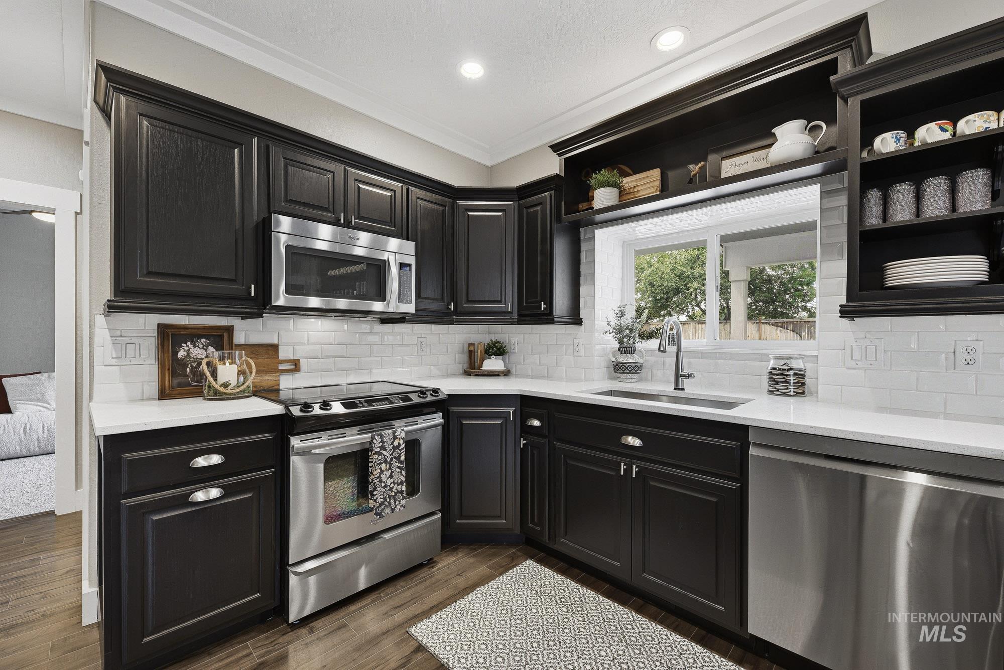 842 W Hackamore Ave, Nampa, Idaho 83686, 3 Bedrooms, 2.5 Bathrooms, Residential For Sale, Price $499,990, 98999072