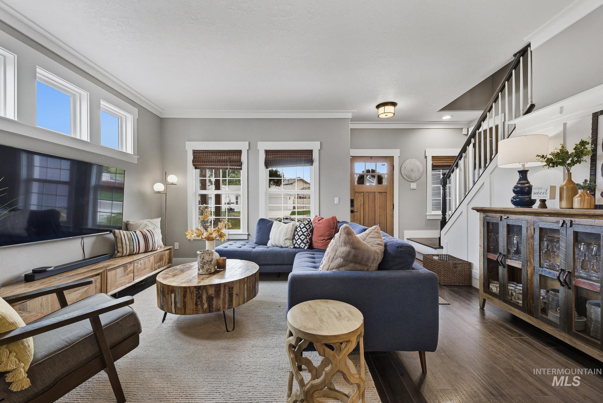 842 W Hackamore Ave, Nampa, Idaho 83686, 3 Bedrooms, 2.5 Bathrooms, Residential For Sale, Price $499,990, 98999072