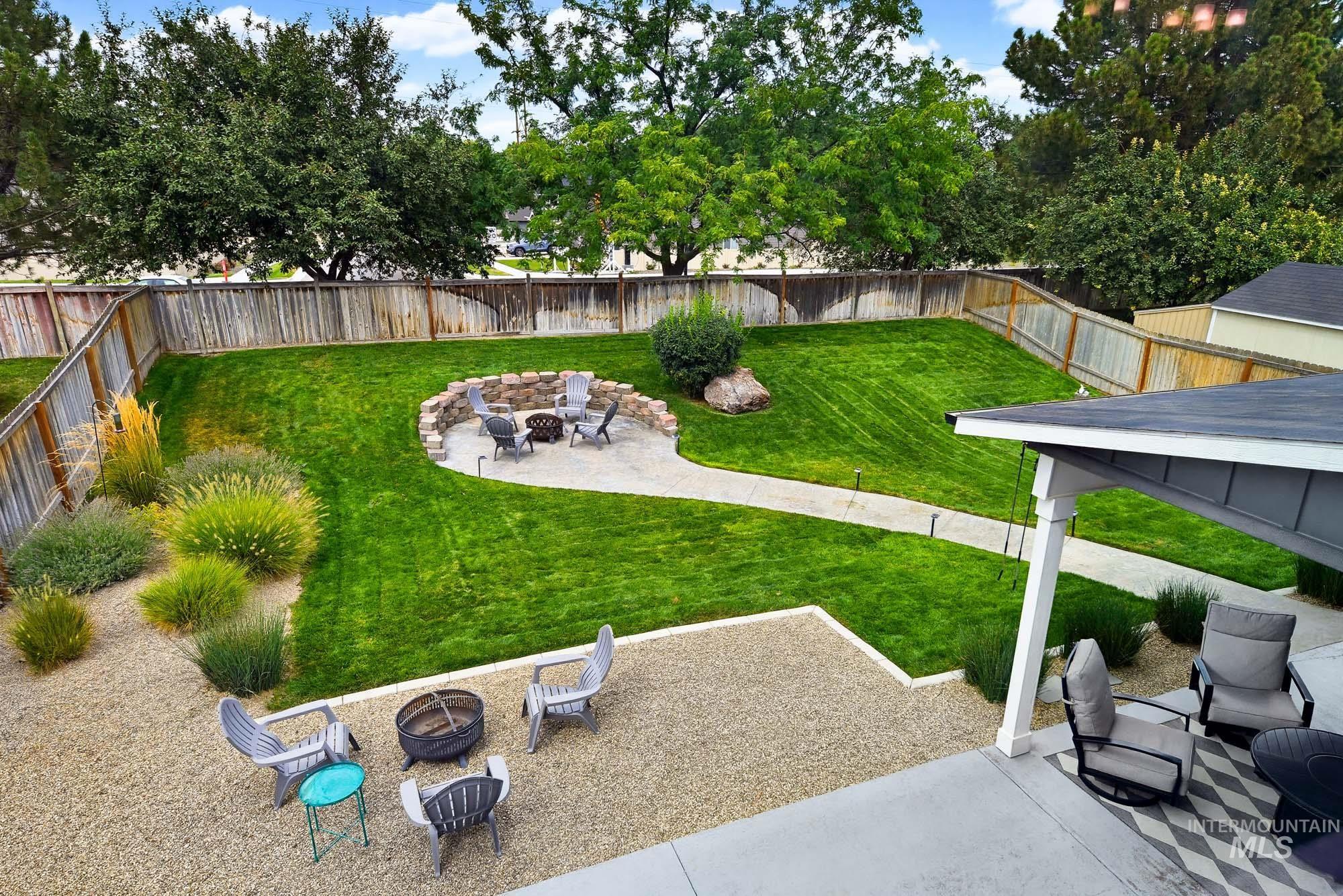 842 W Hackamore Ave, Nampa, Idaho 83686, 3 Bedrooms, 2.5 Bathrooms, Residential For Sale, Price $499,990, 98999072