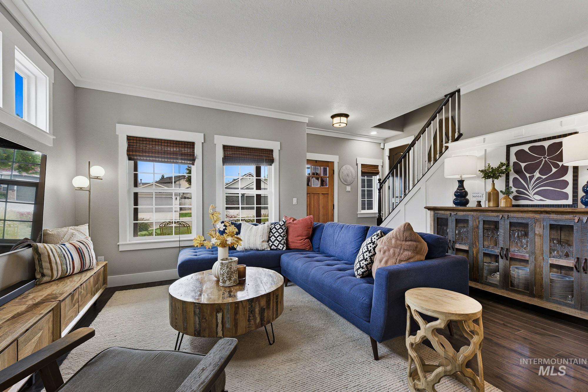 842 W Hackamore Ave, Nampa, Idaho 83686, 3 Bedrooms, 2.5 Bathrooms, Residential For Sale, Price $499,990, 98999072