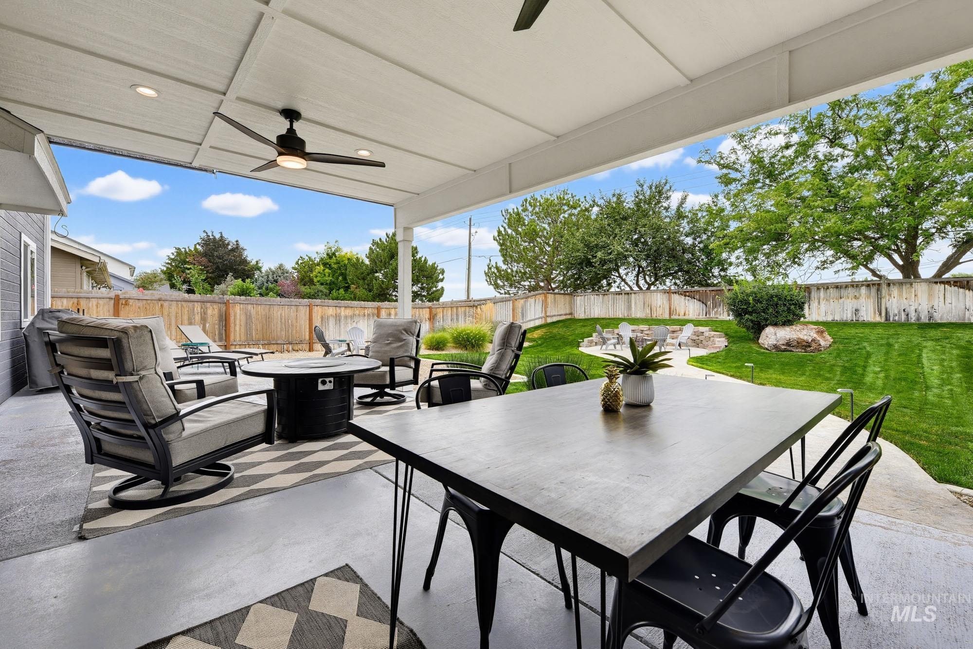 842 W Hackamore Ave, Nampa, Idaho 83686, 3 Bedrooms, 2.5 Bathrooms, Residential For Sale, Price $499,990, 98999072