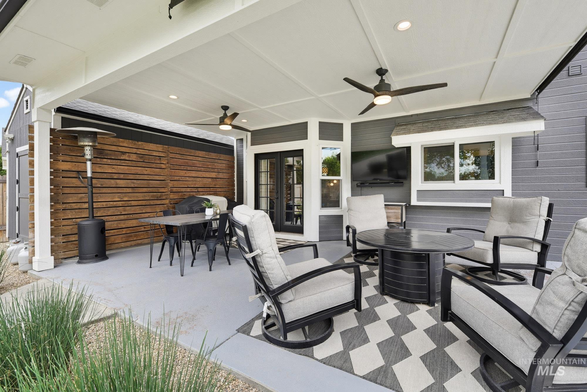 842 W Hackamore Ave, Nampa, Idaho 83686, 3 Bedrooms, 2.5 Bathrooms, Residential For Sale, Price $499,990, 98999072