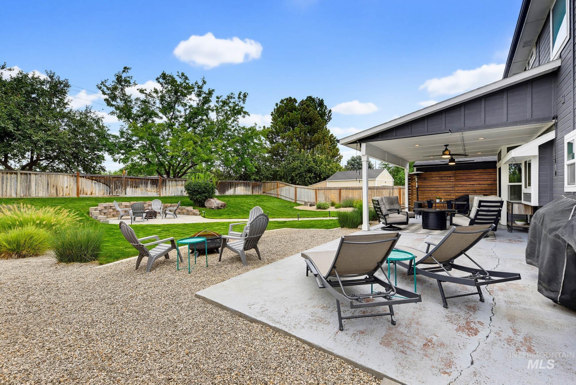 842 W Hackamore Ave, Nampa, Idaho 83686, 3 Bedrooms, 2.5 Bathrooms, Residential For Sale, Price $499,990, 98999072