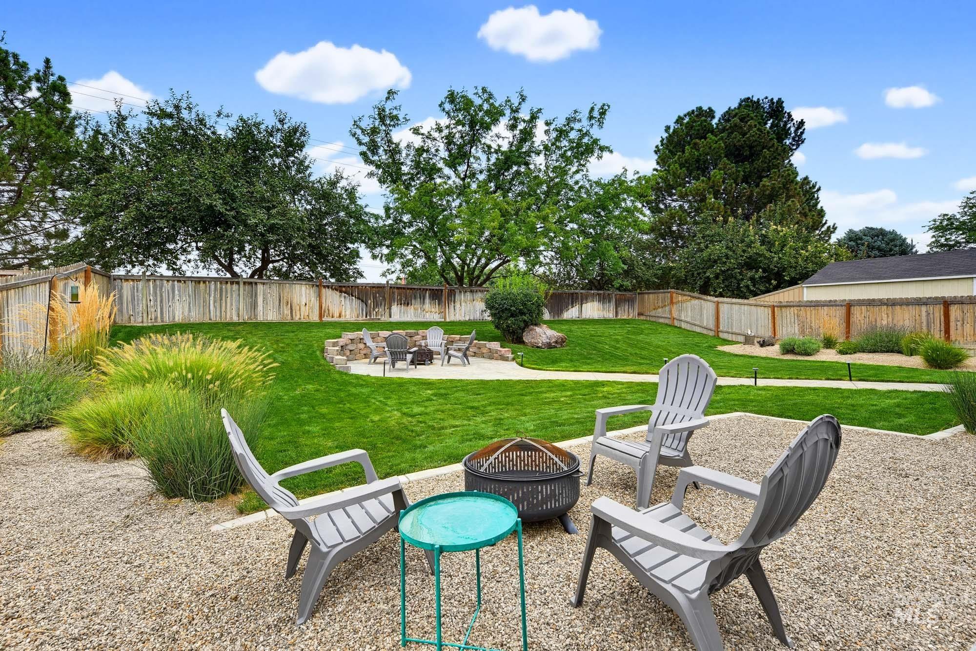 842 W Hackamore Ave, Nampa, Idaho 83686, 3 Bedrooms, 2.5 Bathrooms, Residential For Sale, Price $499,990, 98999072