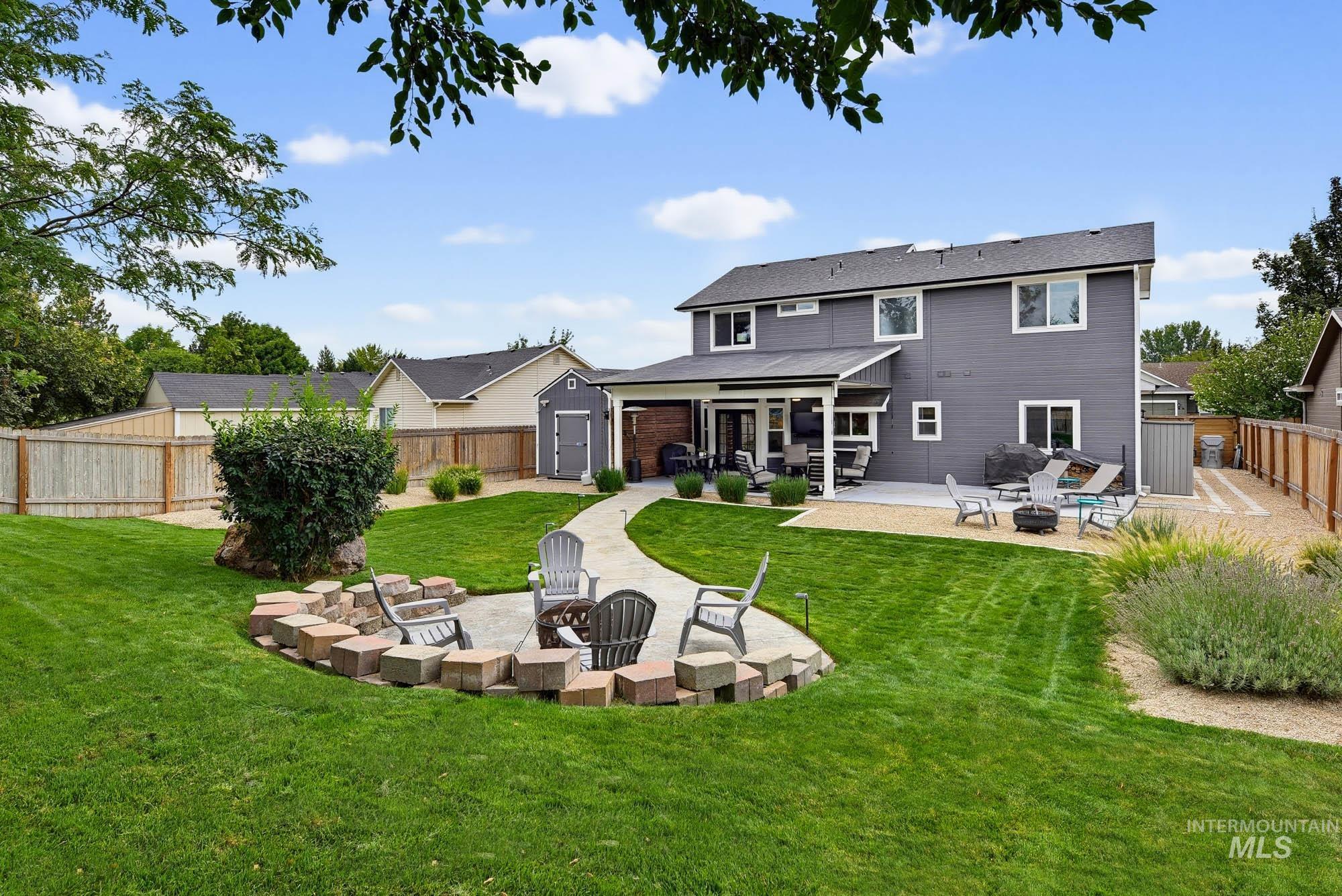 842 W Hackamore Ave, Nampa, Idaho 83686, 3 Bedrooms, 2.5 Bathrooms, Residential For Sale, Price $499,990, 98999072