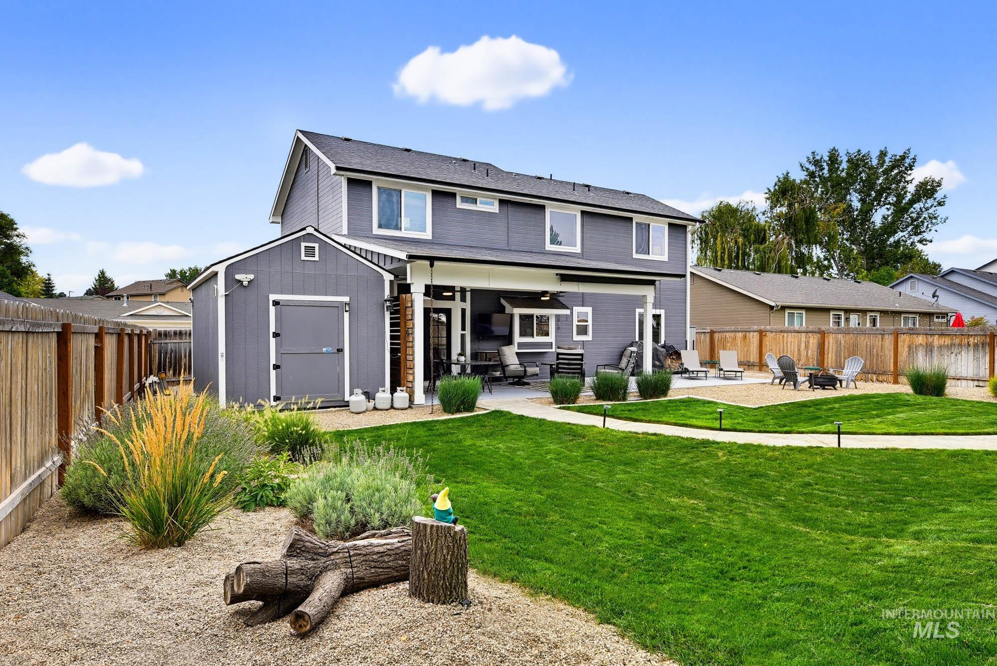 842 W Hackamore Ave, Nampa, Idaho 83686, 3 Bedrooms, 2.5 Bathrooms, Residential For Sale, Price $499,990, 98999072