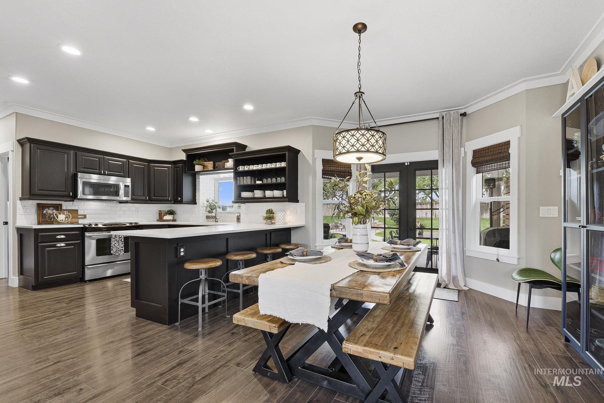842 W Hackamore Ave, Nampa, Idaho 83686, 3 Bedrooms, 2.5 Bathrooms, Residential For Sale, Price $499,990, 98999072