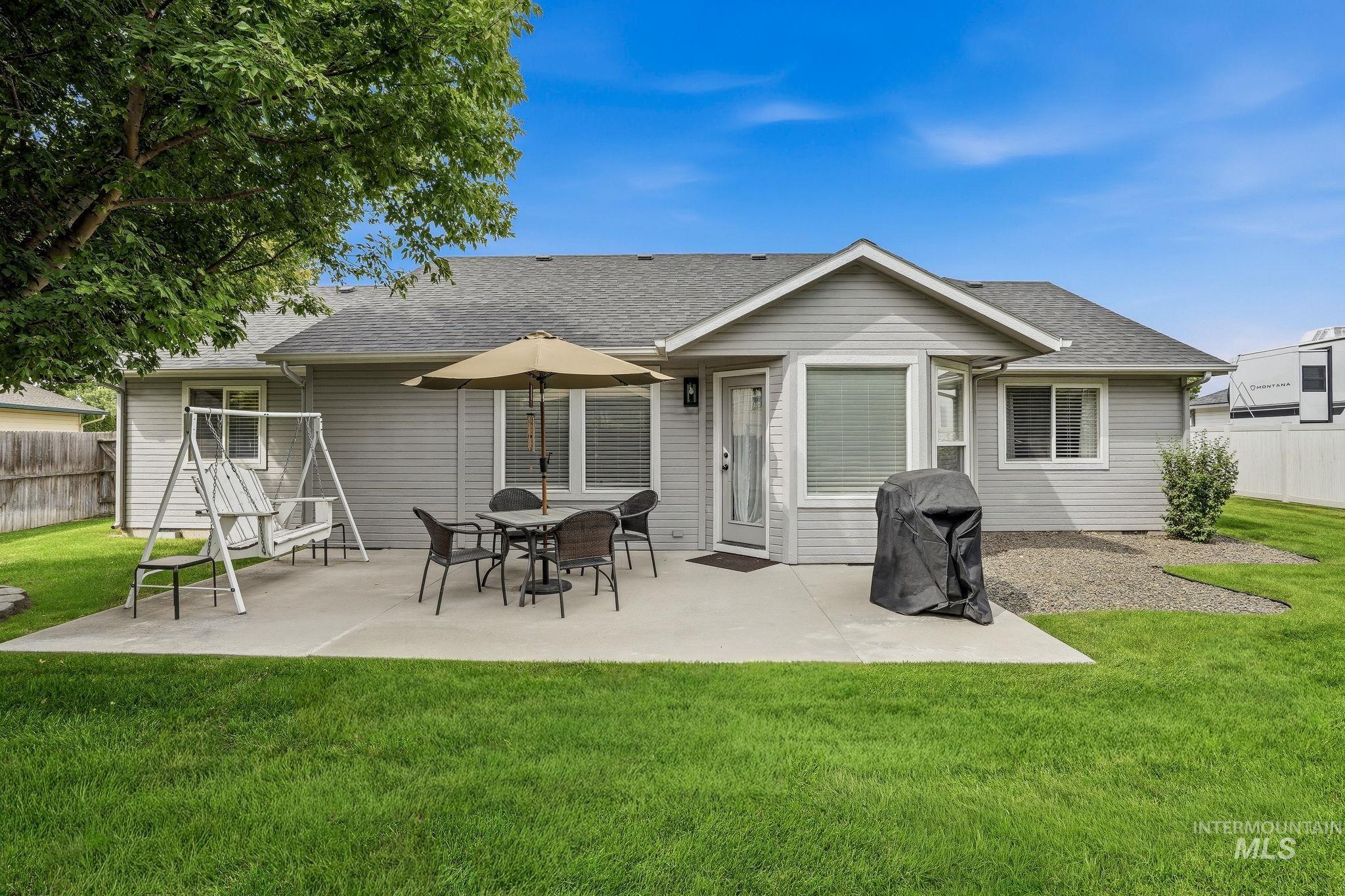 3038 N Thames Ave., Meridian, Idaho 83646, 3 Bedrooms, 2 Bathrooms, Residential For Sale, Price $489,000, 98999073