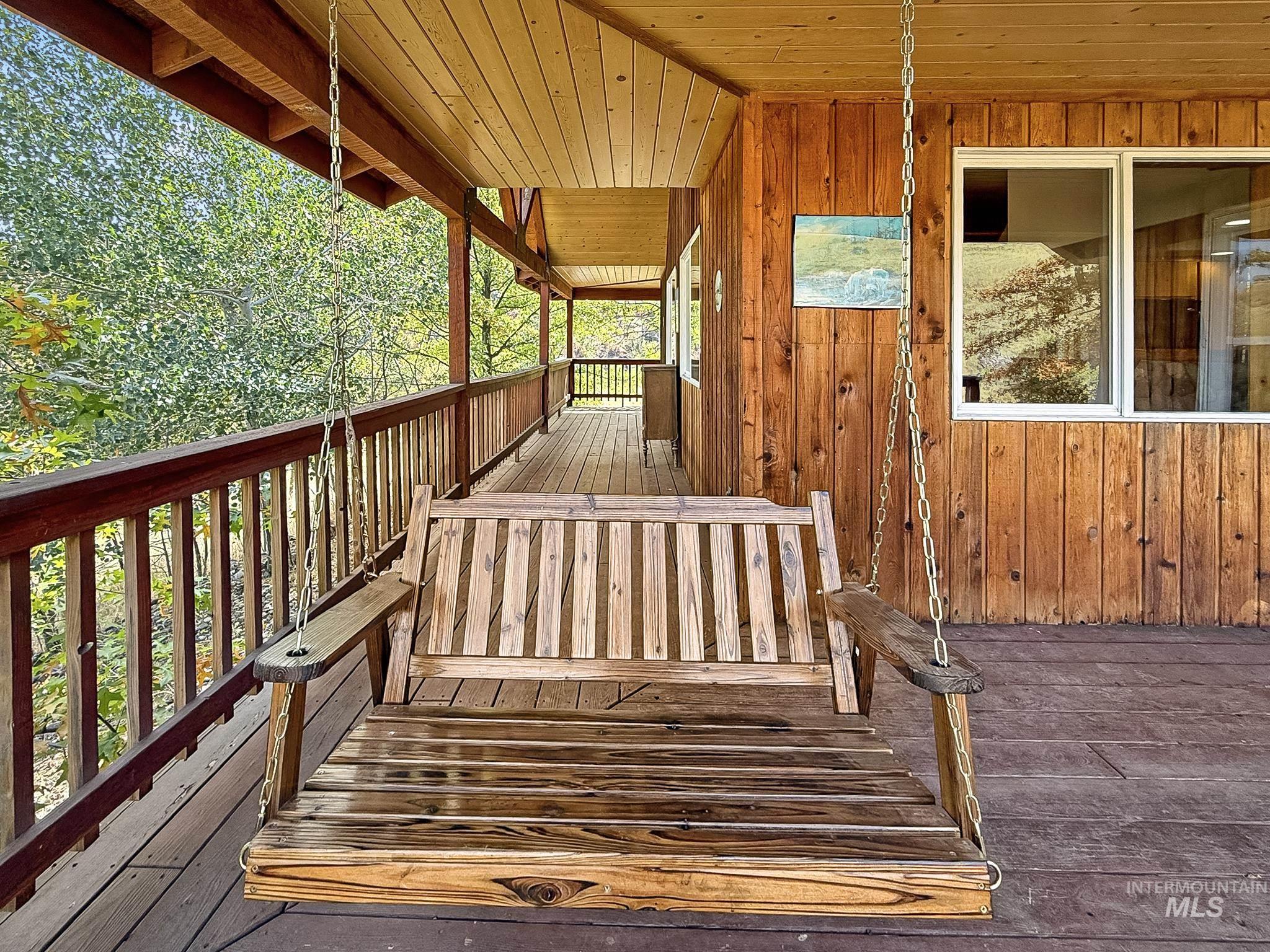 231 Gregory Creek Rd., White Bird, Idaho 83554, 2 Bedrooms, 1 Bathroom, Residential For Sale, Price $519,000, 98999076