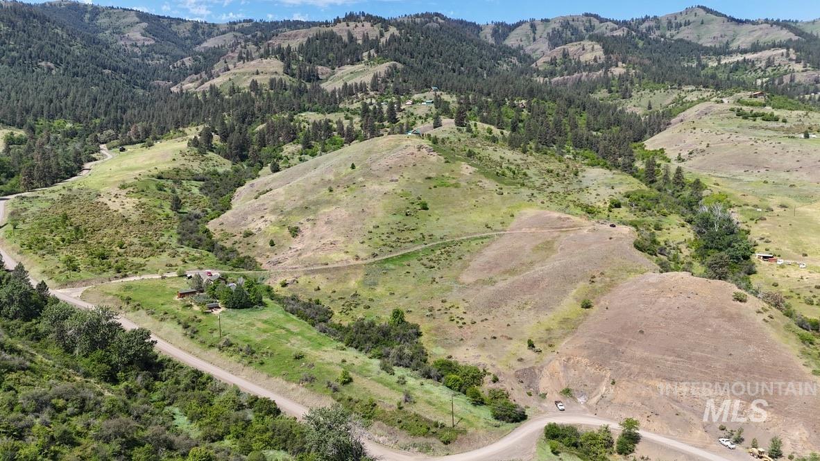 231 Gregory Creek Rd., White Bird, Idaho 83554, 2 Bedrooms, 1 Bathroom, Residential For Sale, Price $519,000, 98999076