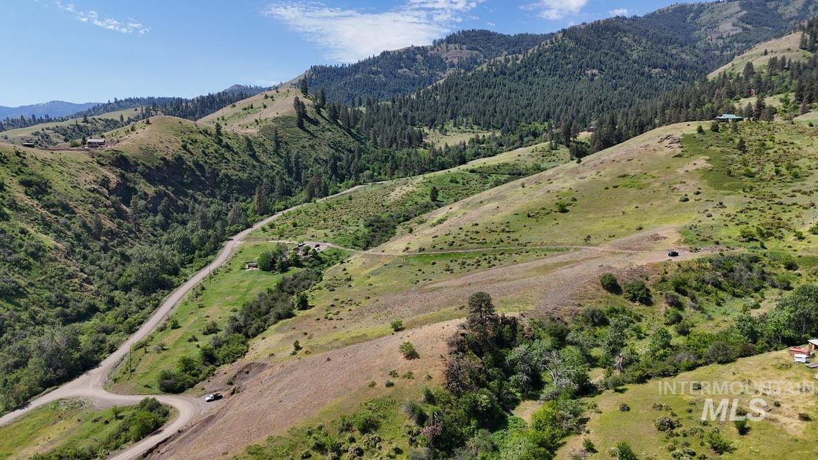 231 Gregory Creek Rd., White Bird, Idaho 83554, 2 Bedrooms, 1 Bathroom, Residential For Sale, Price $519,000, 98999076