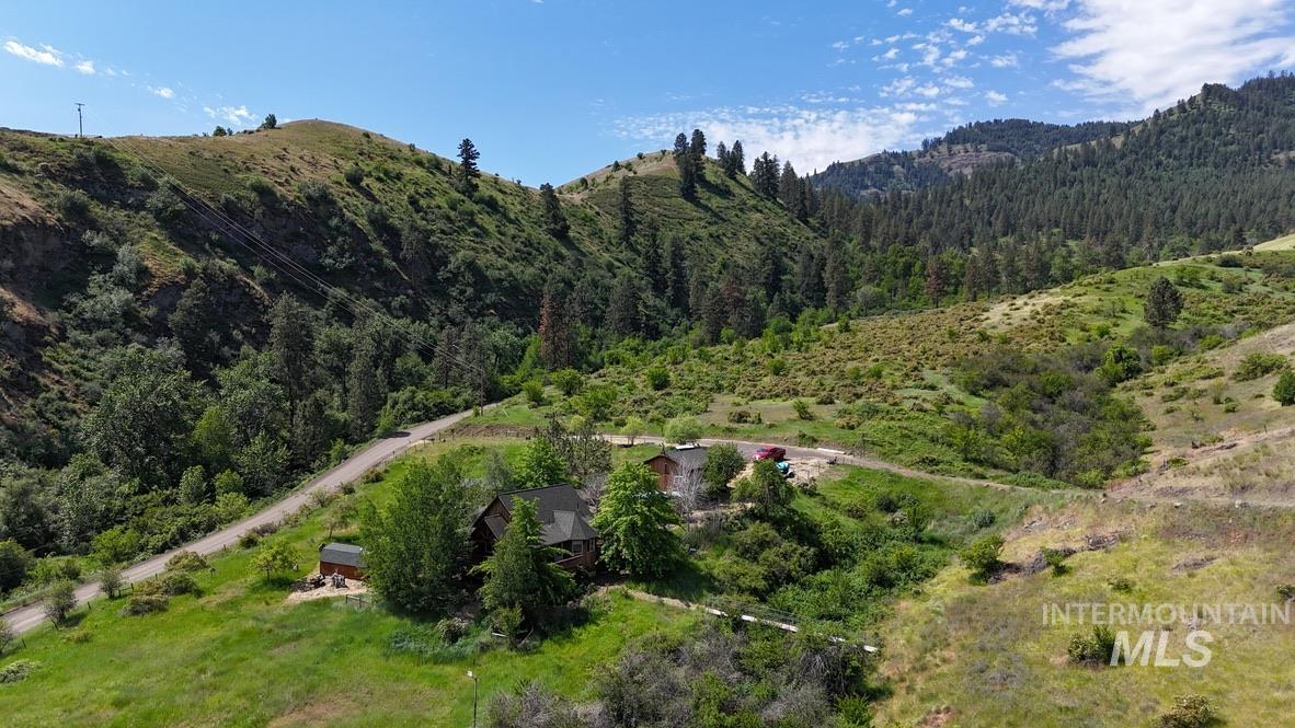 231 Gregory Creek Rd., White Bird, Idaho 83554, 2 Bedrooms, 1 Bathroom, Residential For Sale, Price $519,000, 98999076