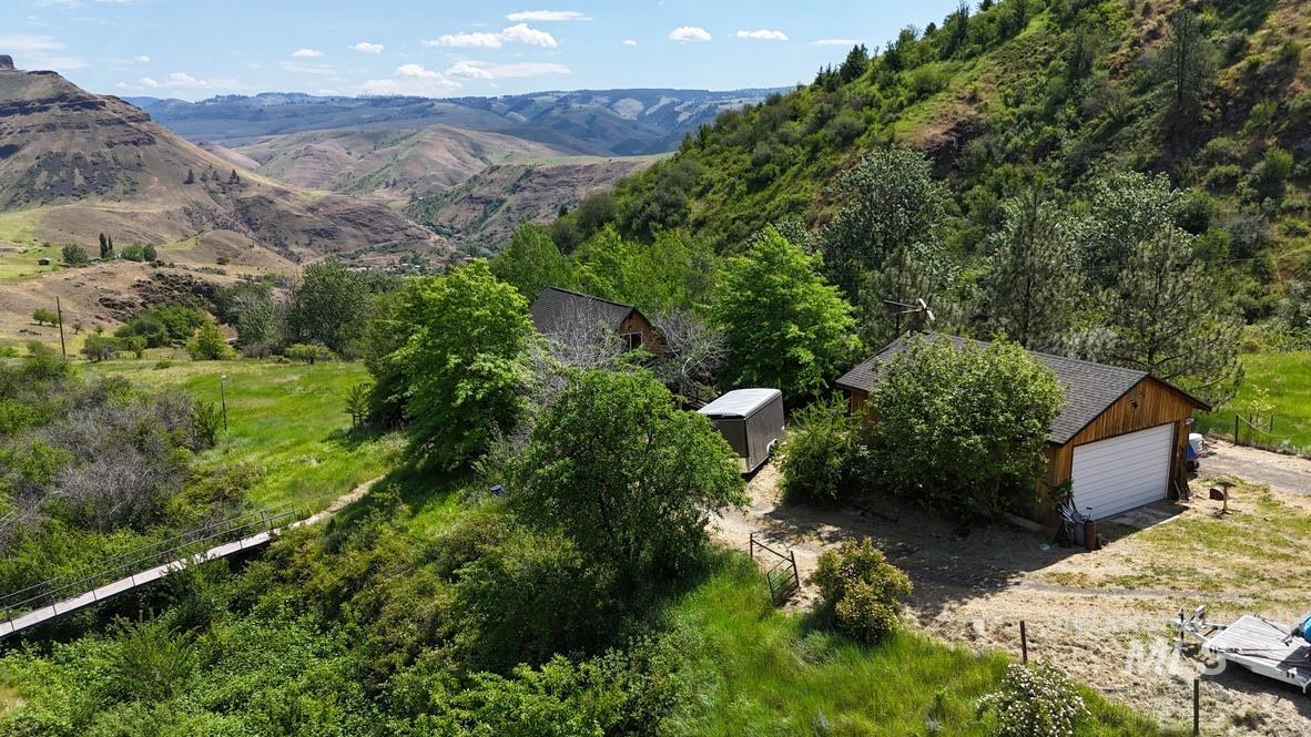 231 Gregory Creek Rd., White Bird, Idaho 83554, 2 Bedrooms, 1 Bathroom, Residential For Sale, Price $519,000, 98999076