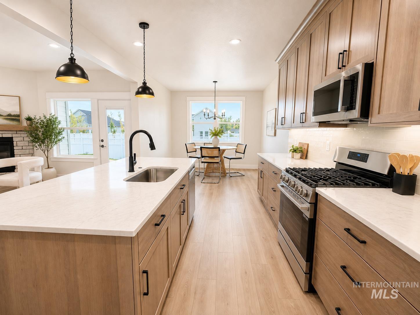 1062 W Afton Pl, Kuna, Idaho 83634, 4 Bedrooms, 3.5 Bathrooms, Residential For Sale, Price $599,800, 98999077