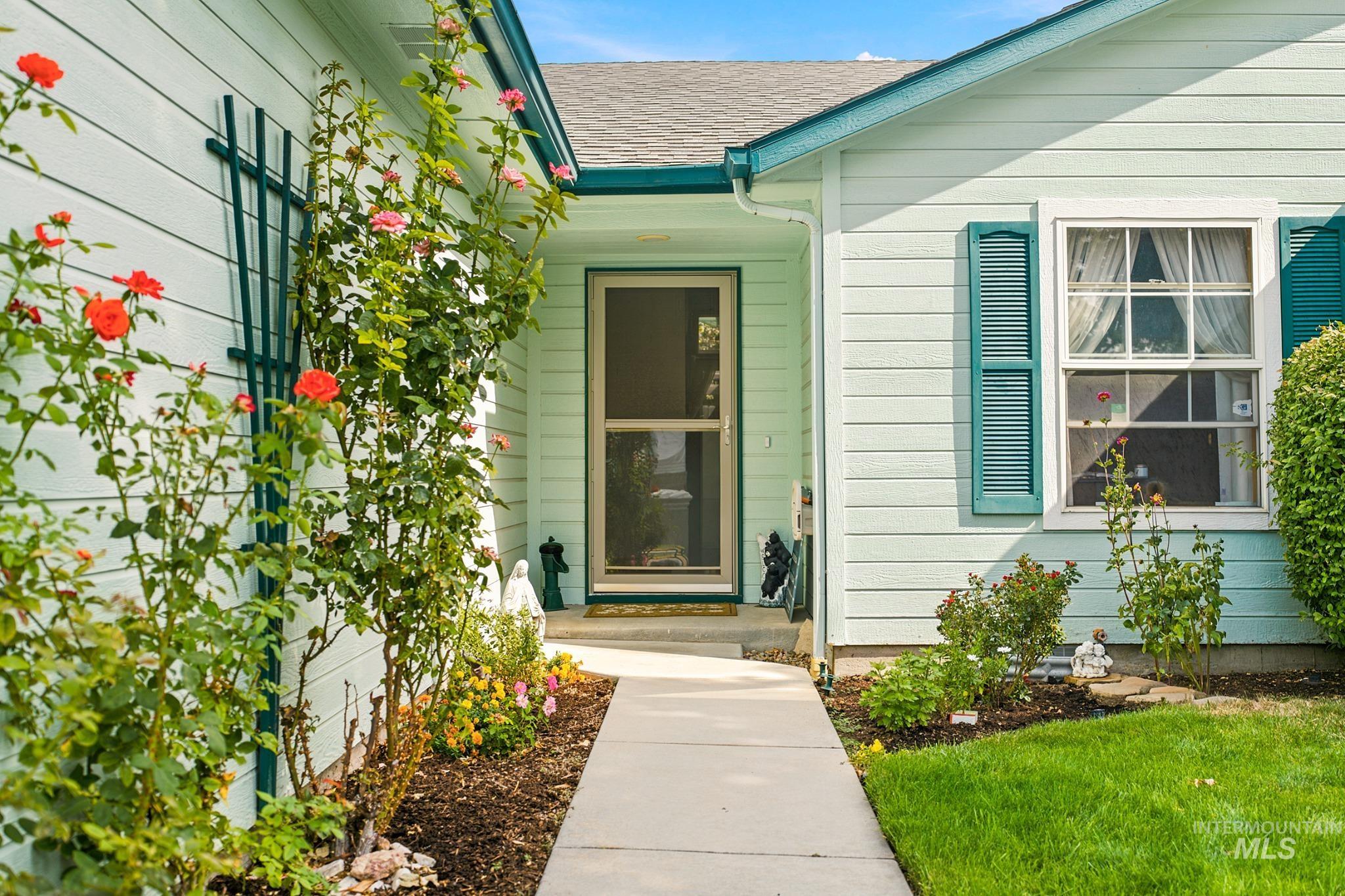 3750 E Sweet Pea Ct, Boise, Idaho 83716, 3 Bedrooms, 2 Bathrooms, Residential For Sale, Price $485,000, 98999081