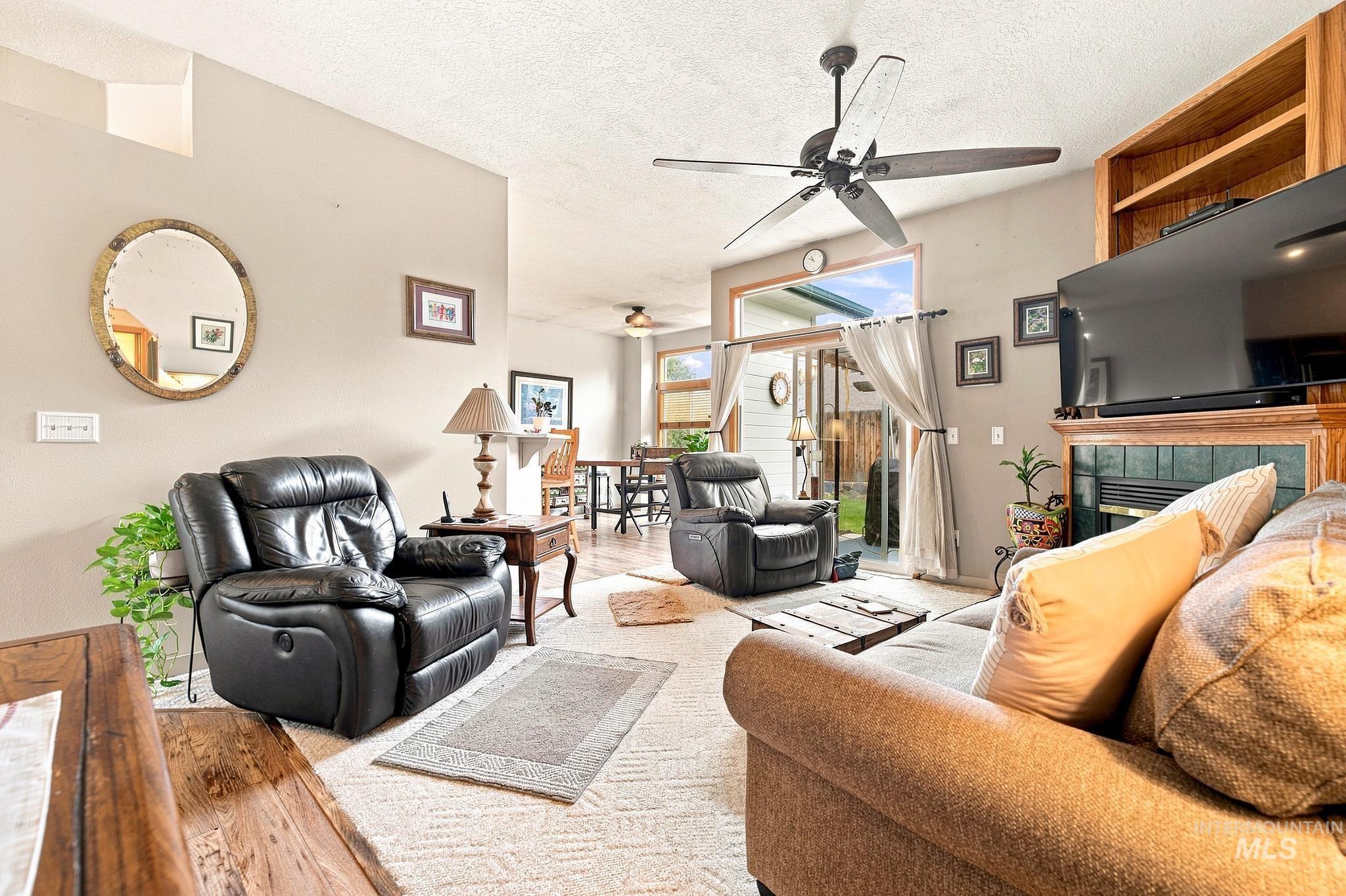 3750 E Sweet Pea Ct, Boise, Idaho 83716, 3 Bedrooms, 2 Bathrooms, Residential For Sale, Price $485,000, 98999081