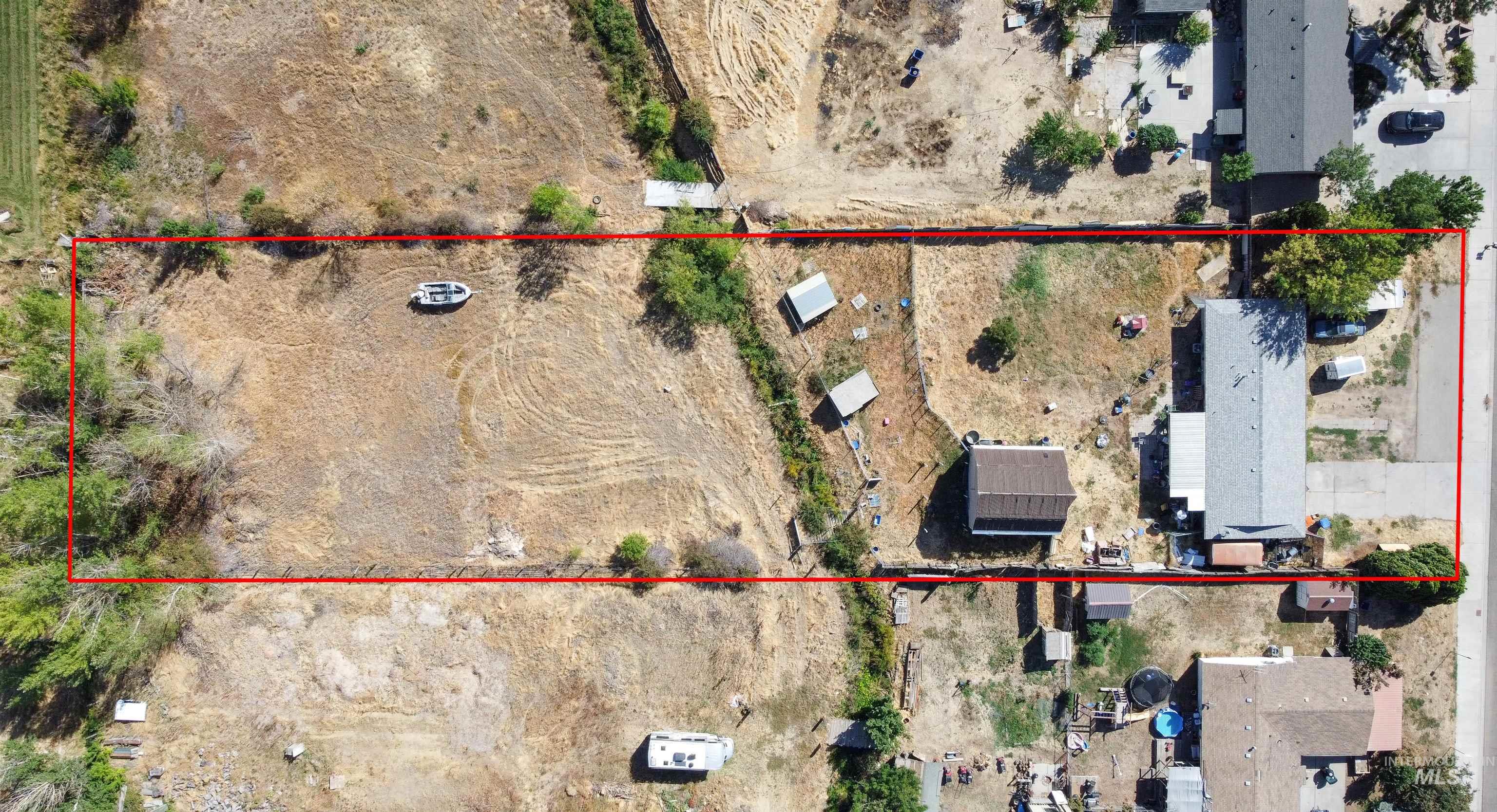 3750 E Overland Road, Meridian, Idaho 83642, 3 Bedrooms, 1 Bathroom, Residential For Sale, Price $750,000,MLS 98999087