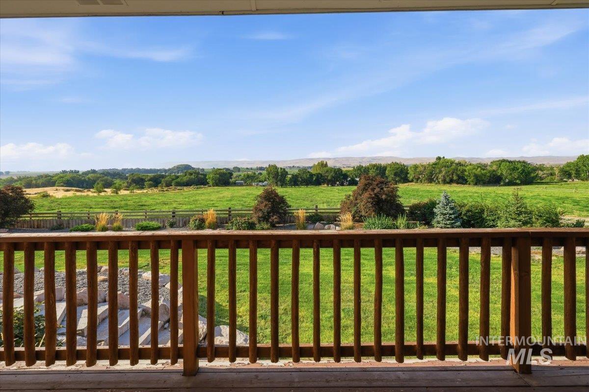 3240 Purdom Lane, Homedale, Idaho 83628, 5 Bedrooms, 4.5 Bathrooms, Residential For Sale, Price $1,500,000, 98999089