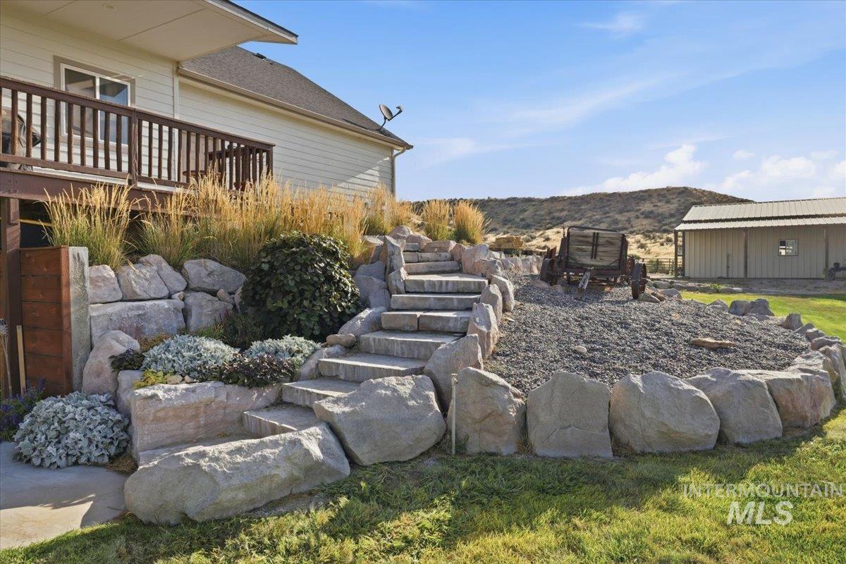 3240 Purdom Lane, Homedale, Idaho 83628, 5 Bedrooms, 4.5 Bathrooms, Residential For Sale, Price $1,500,000, 98999089