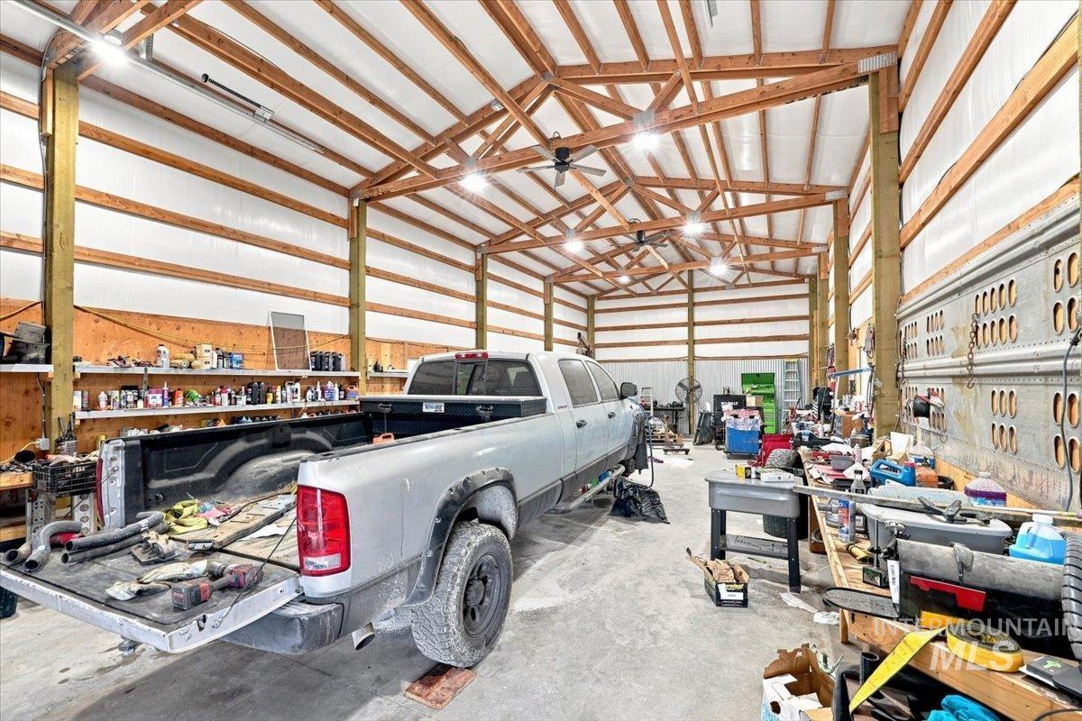 3240 Purdom Lane, Homedale, Idaho 83628, 5 Bedrooms, 4.5 Bathrooms, Residential For Sale, Price $1,500,000, 98999089