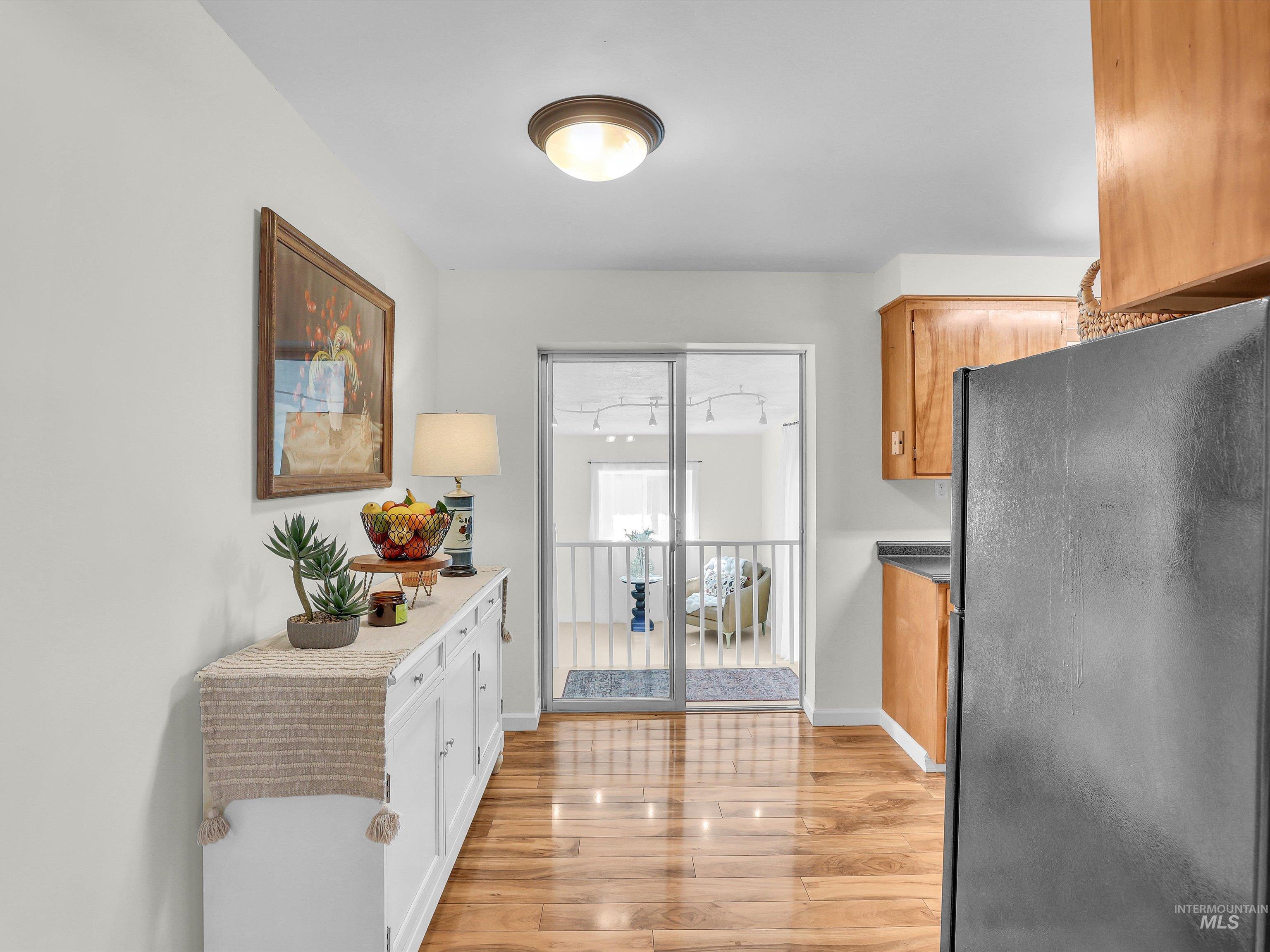2025 S Longmont Ave., Boise, Idaho 83706, 4 Bedrooms, 2 Bathrooms, Residential For Sale, Price $550,900, 98999091