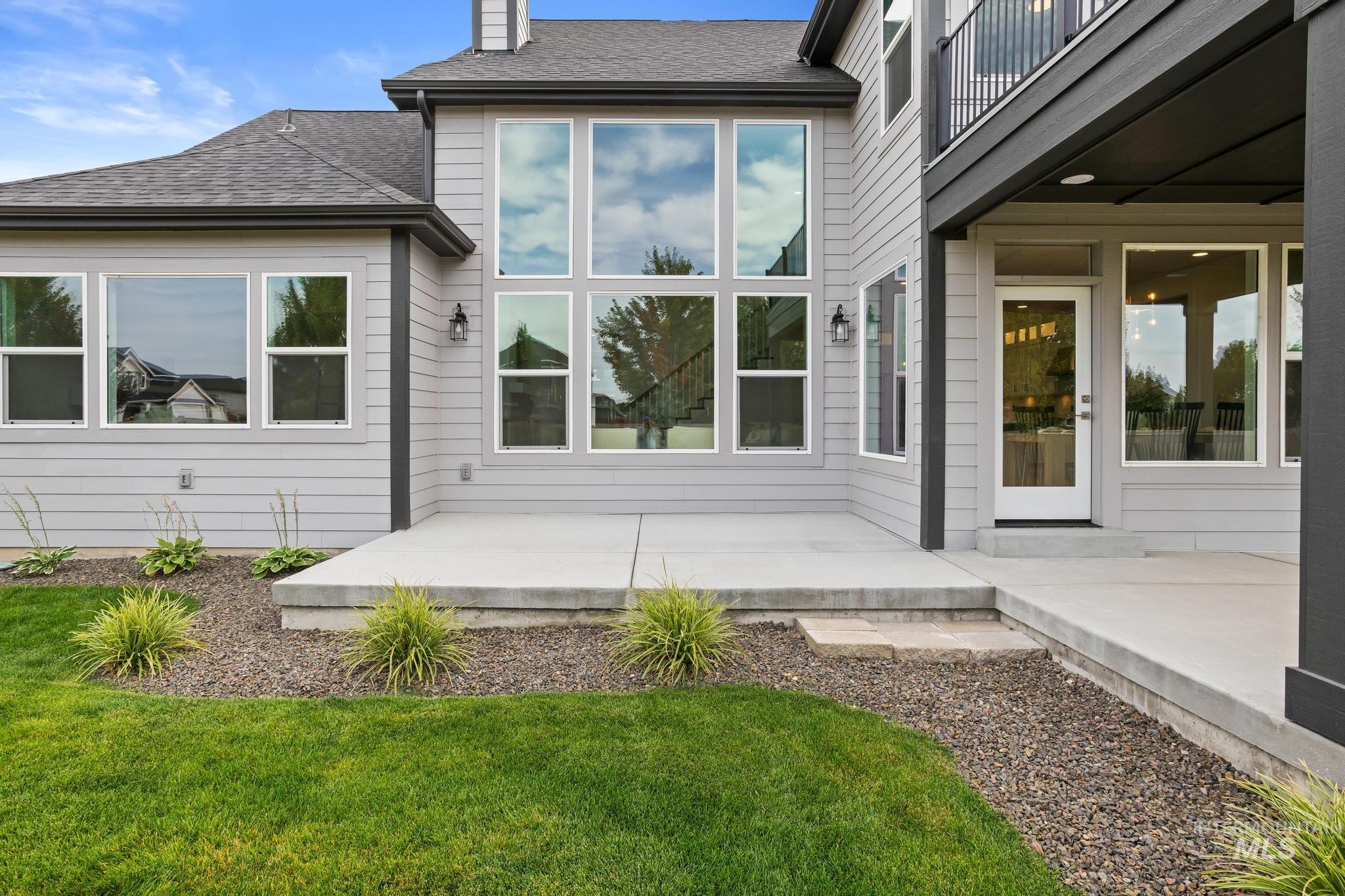 9822 W Delta Brook St, Star, Idaho 83669, 4 Bedrooms, 2.5 Bathrooms, Residential For Sale, Price $1,074,000, 98999095