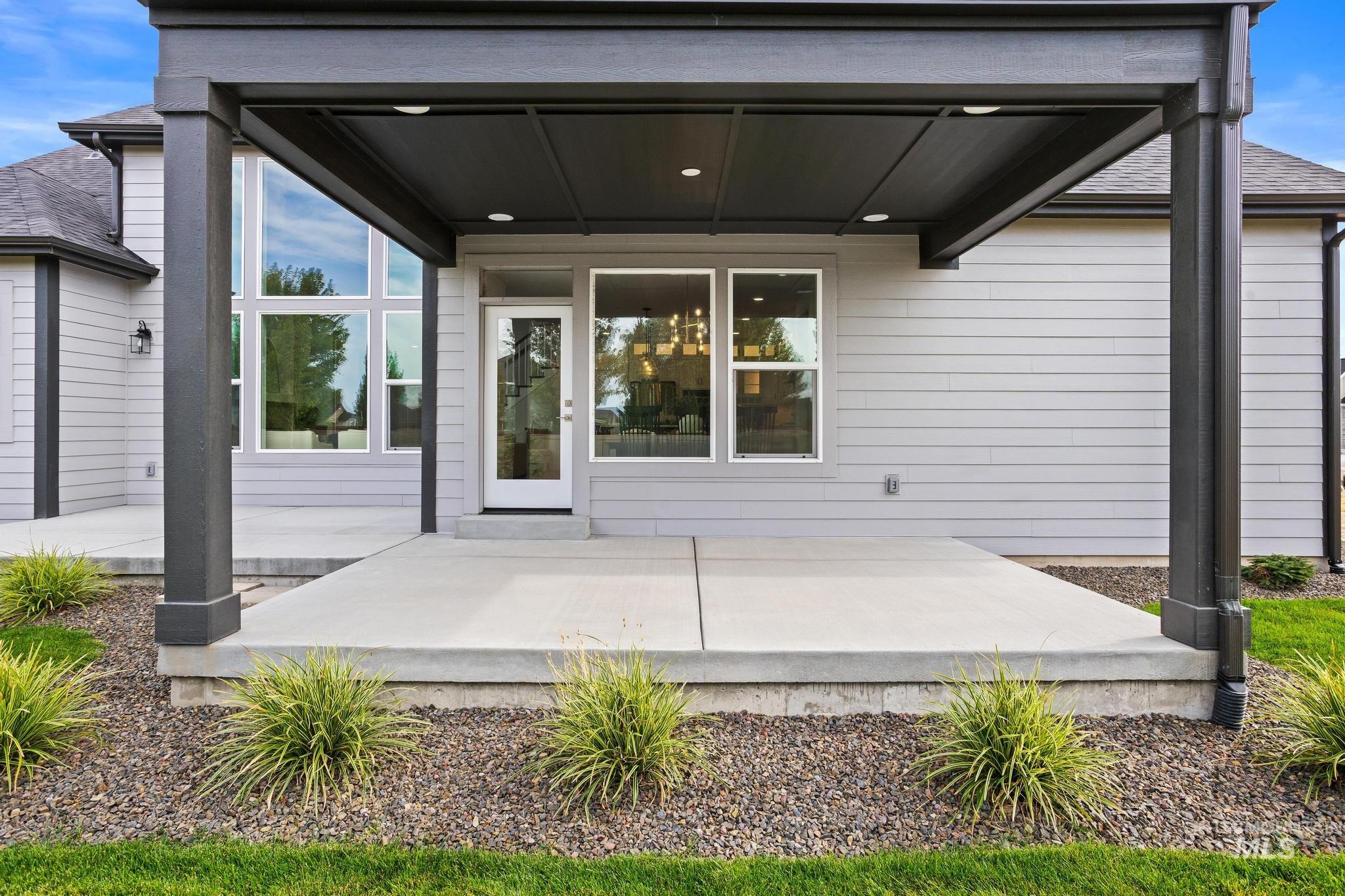 9822 W Delta Brook St, Star, Idaho 83669, 4 Bedrooms, 2.5 Bathrooms, Residential For Sale, Price $1,074,000, 98999095