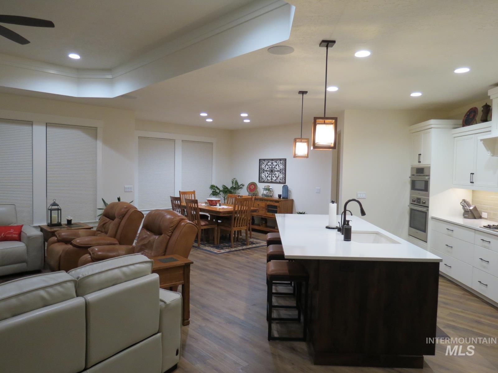 4694 N Bryce Canyon Ave, Meridian, Idaho 83646, 4 Bedrooms, 2 Bathrooms, Residential For Sale, Price $794,990, 98999098