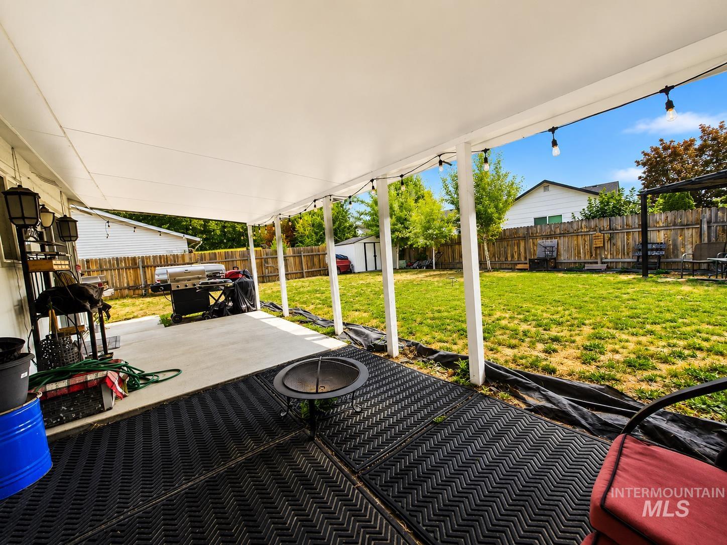2419 sugar cane drive, Nampa, Idaho 83605, 2 Bedrooms, 1 Bathroom, Residential For Sale, Price $295,000,MLS 98999099
