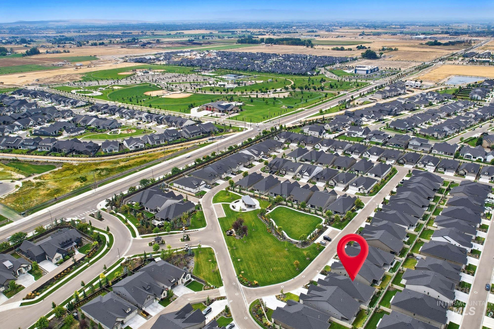 2544 E Zemo Ln, Meridian, Idaho 83642, 3 Bedrooms, 2.5 Bathrooms, Residential For Sale, Price $571,900, 98999100