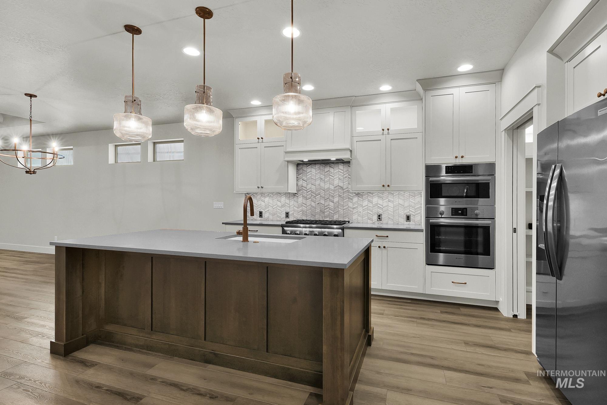 2544 E Zemo Ln, Meridian, Idaho 83642, 3 Bedrooms, 2.5 Bathrooms, Residential For Sale, Price $571,900, 98999100