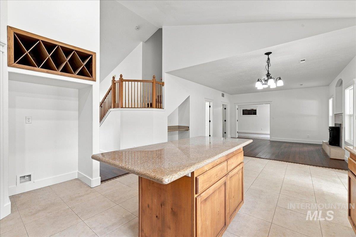 3765 S Naples, Meridian, Idaho 83642, 4 Bedrooms, 2.5 Bathrooms, Residential For Sale, Price $725,000, 98999101