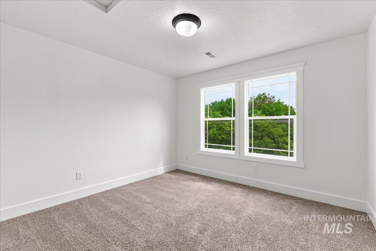 3765 S Naples, Meridian, Idaho 83642, 4 Bedrooms, 2.5 Bathrooms, Residential For Sale, Price $725,000, 98999101