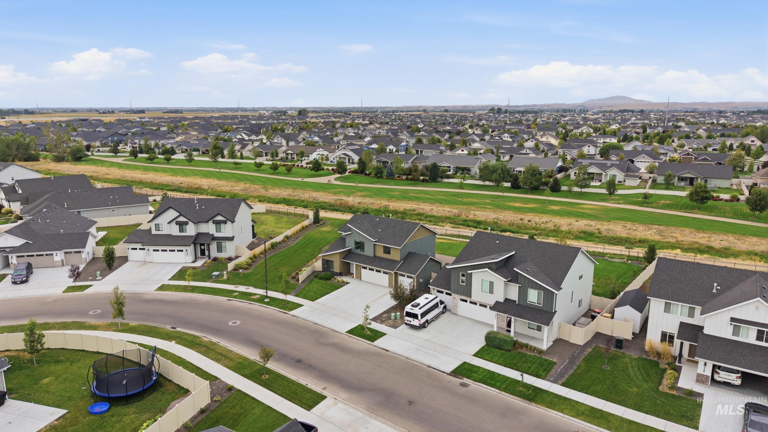 5834 W Aegean Dr, Meridian, Idaho 83646, 4 Bedrooms, 2.5 Bathrooms, Residential For Sale, Price $548,000, 98999112
