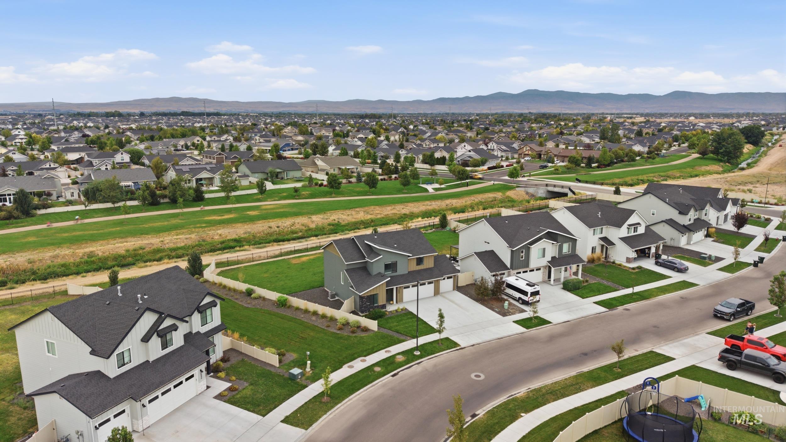 5834 W Aegean Dr, Meridian, Idaho 83646, 4 Bedrooms, 2.5 Bathrooms, Residential For Sale, Price $548,000, 98999112