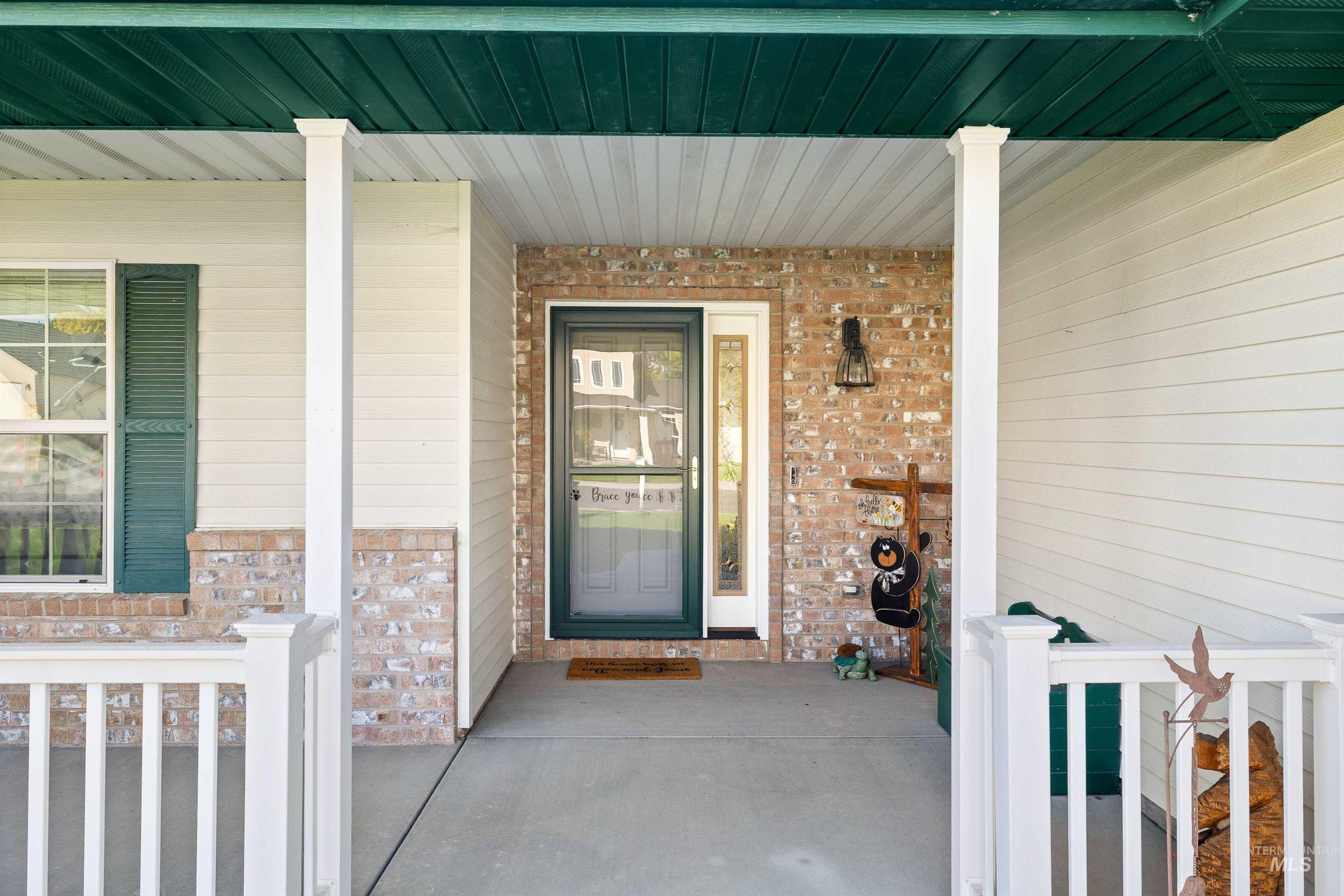 1143 Eastridge Way, Twin Falls, Idaho 83301, 4 Bedrooms, 2.5 Bathrooms, Residential For Sale, Price $565,000, 98999113