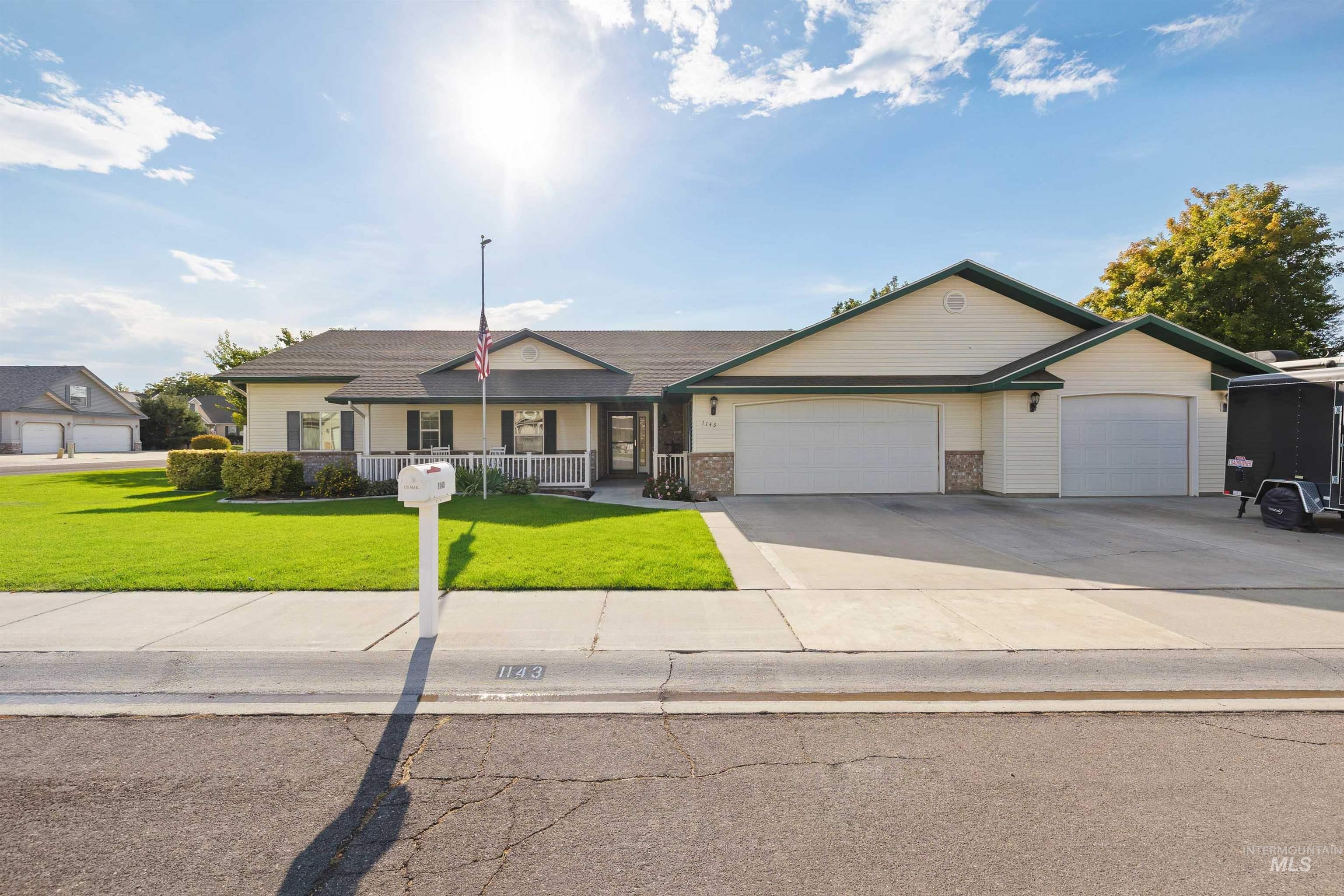1143 Eastridge Way, Twin Falls, Idaho 83301, 4 Bedrooms, 2.5 Bathrooms, Residential For Sale, Price $565,000, 98999113