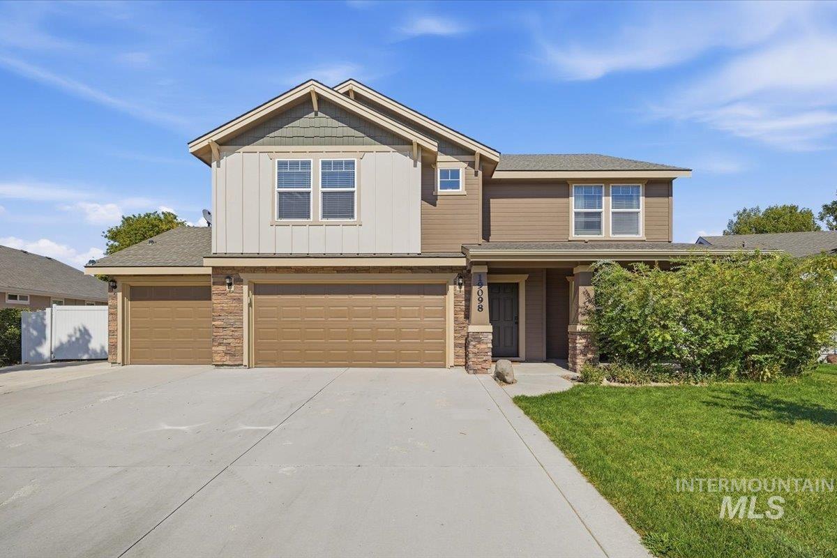 19098 Kenney Way, Caldwell, Idaho 83605, 4 Bedrooms, 2.5 Bathrooms, Residential For Sale, Price $515,000, 98999119