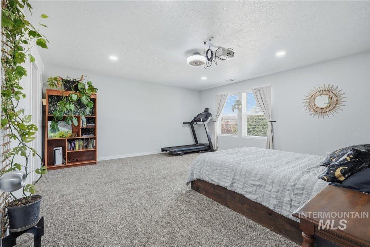 19098 Kenney Way, Caldwell, Idaho 83605, 4 Bedrooms, 2.5 Bathrooms, Residential For Sale, Price $515,000, 98999119